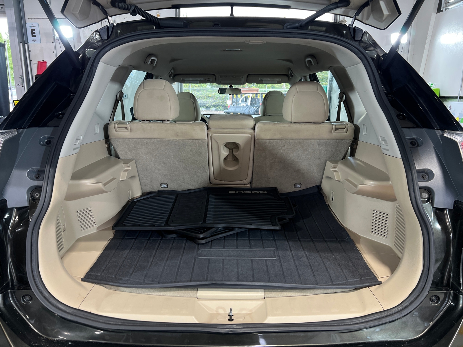 Thumbnail: 2015 Nissan Rogue - 7