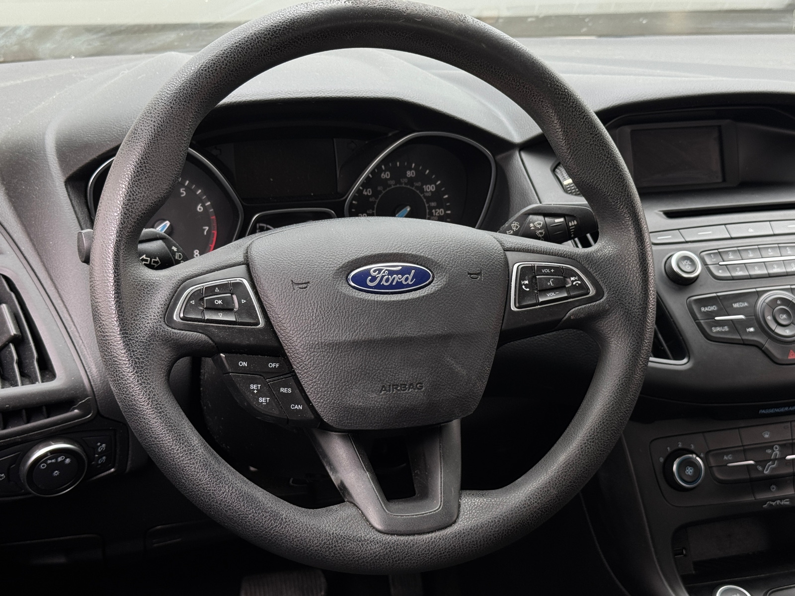 Thumbnail: 2017 Ford Focus - 5