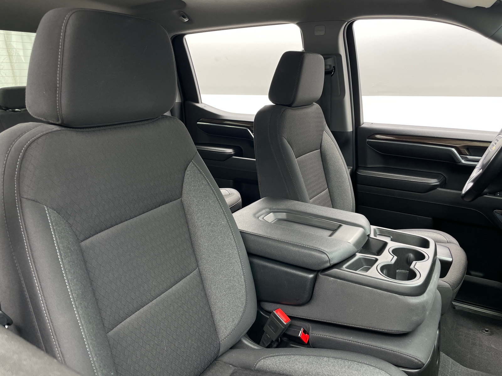 Thumbnail: 2024 Chevrolet Silverado 1500 - 2