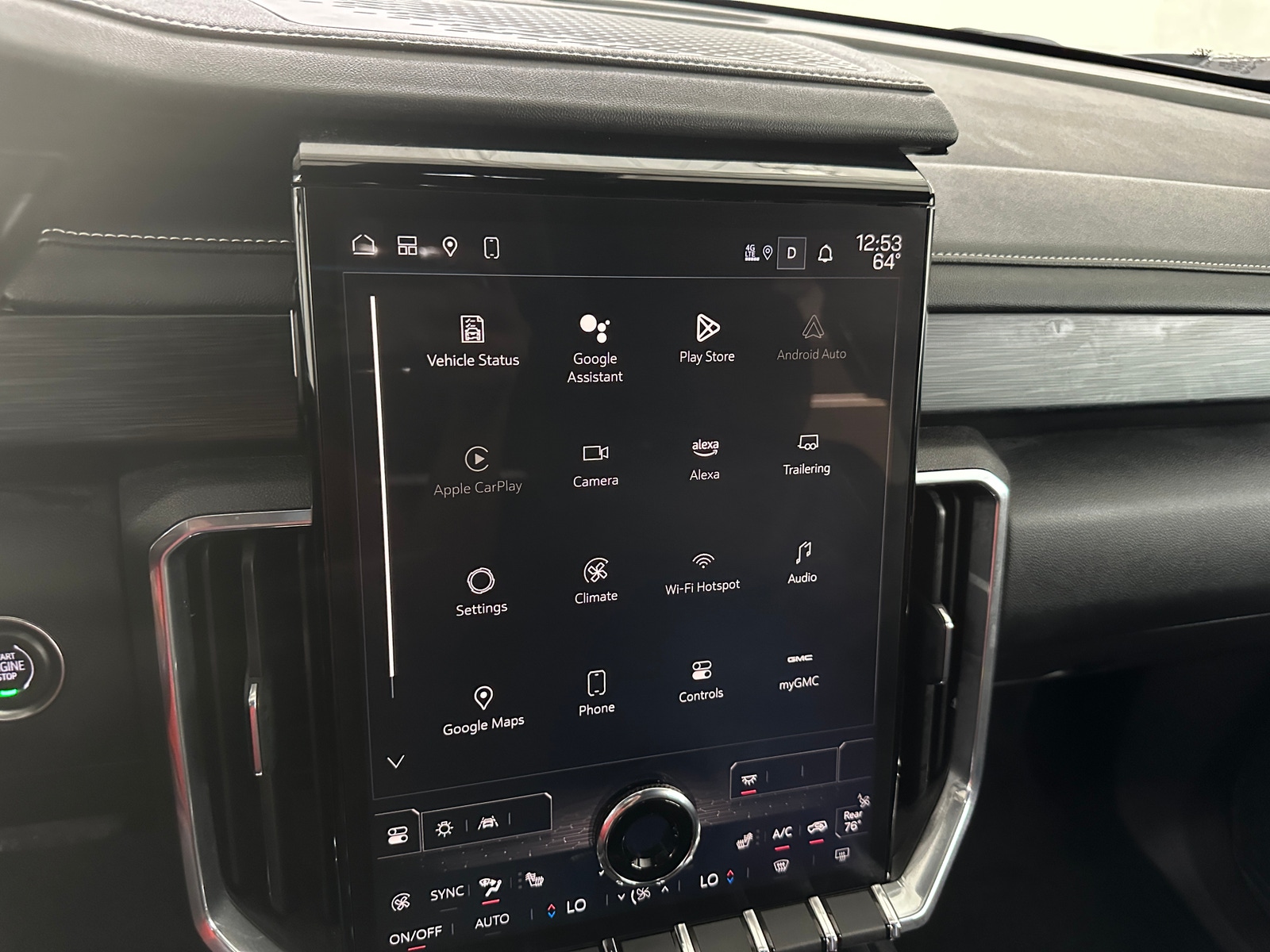 Thumbnail: 2025 GMC Acadia - 4