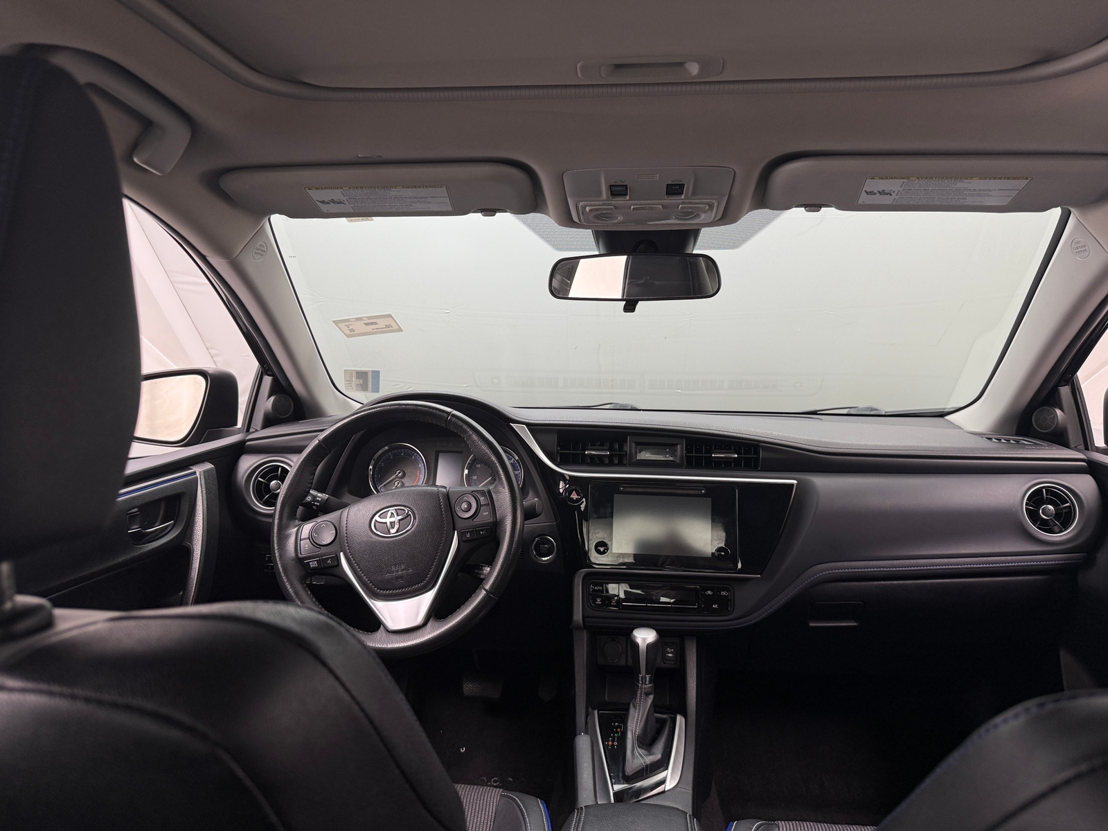 Thumbnail: 2018 Toyota Corolla - 3
