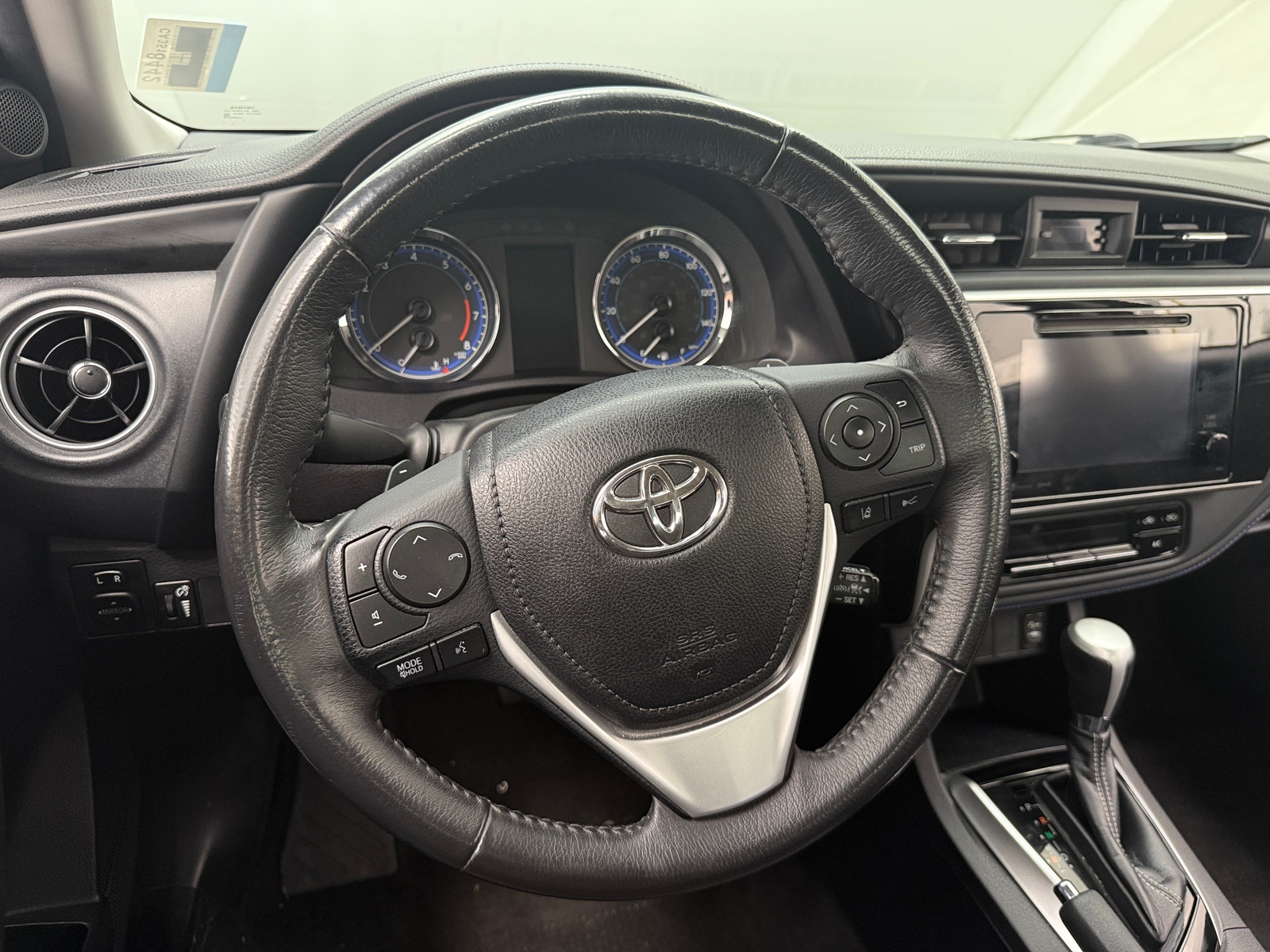 Thumbnail: 2018 Toyota Corolla - 5
