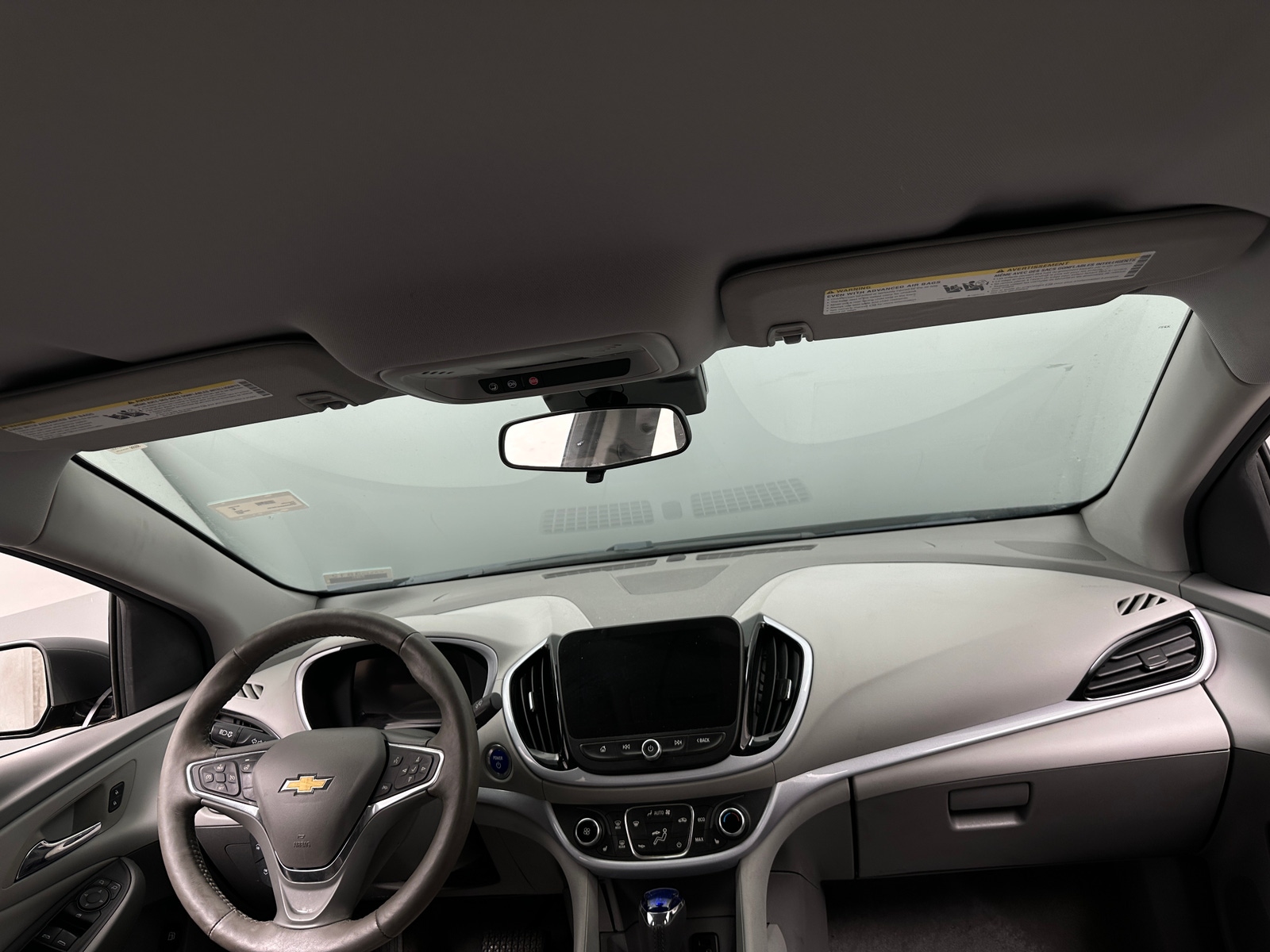 Thumbnail: 2017 Chevrolet Volt - 2