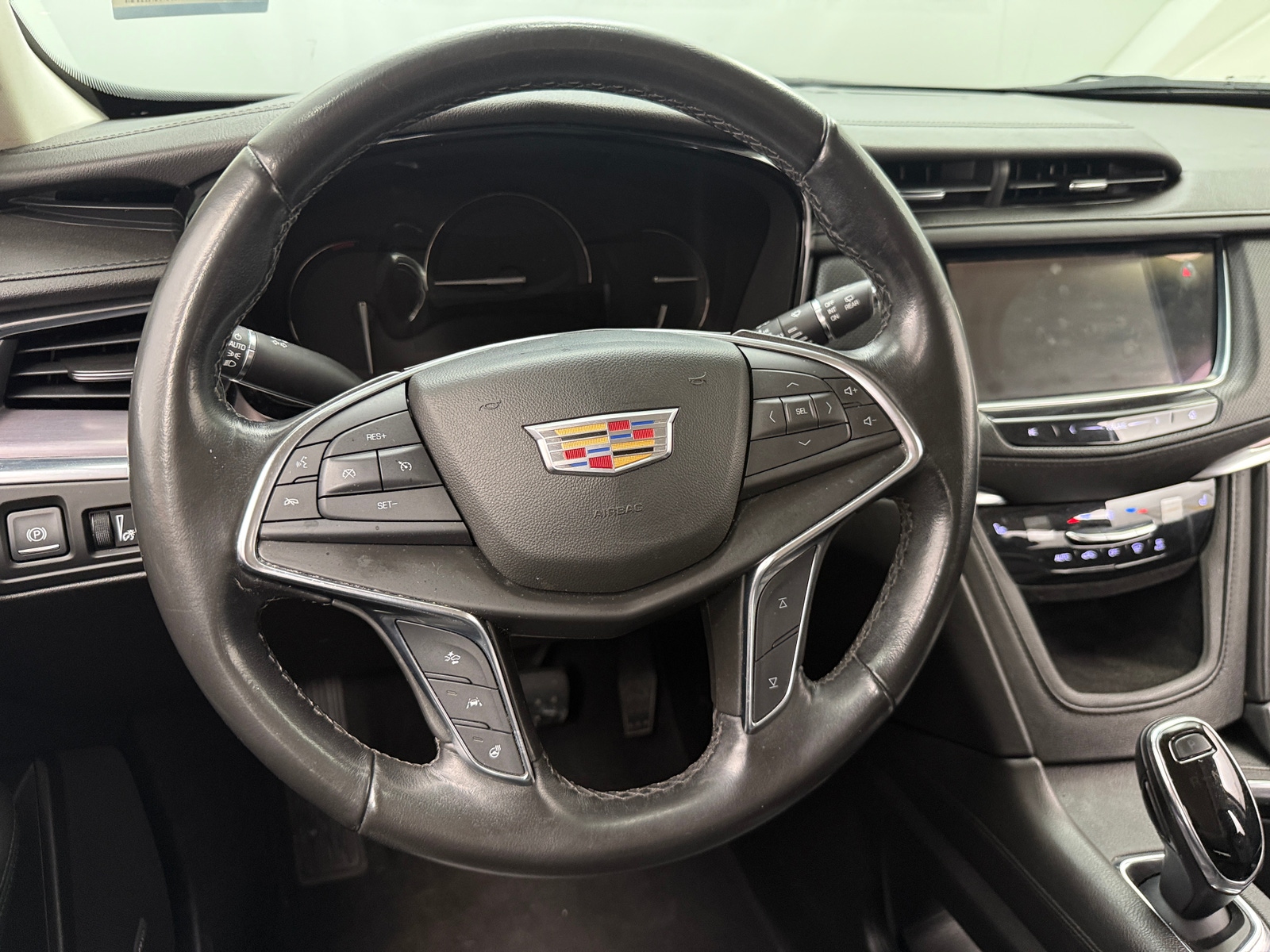 Thumbnail: 2019 Cadillac XT5 - 4