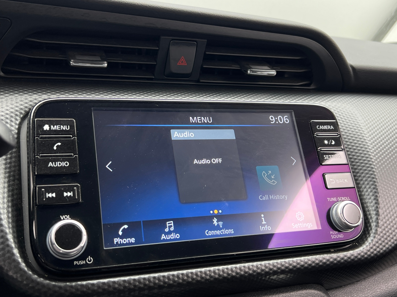 Thumbnail: 2024 Nissan Kicks - 4