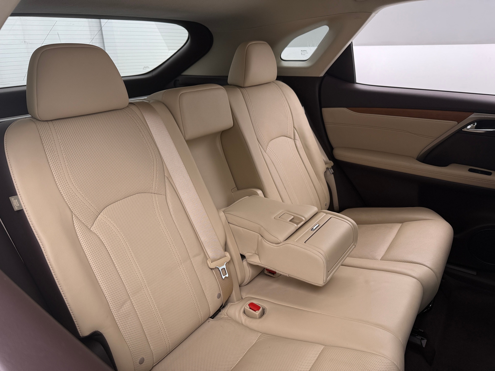 Thumbnail: 2017 Lexus RX - 6