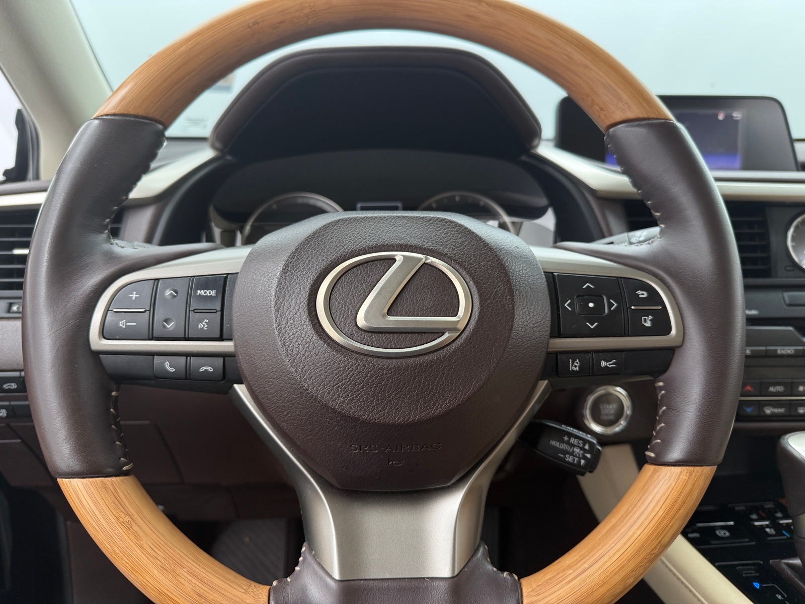 Thumbnail: 2017 Lexus RX - 5