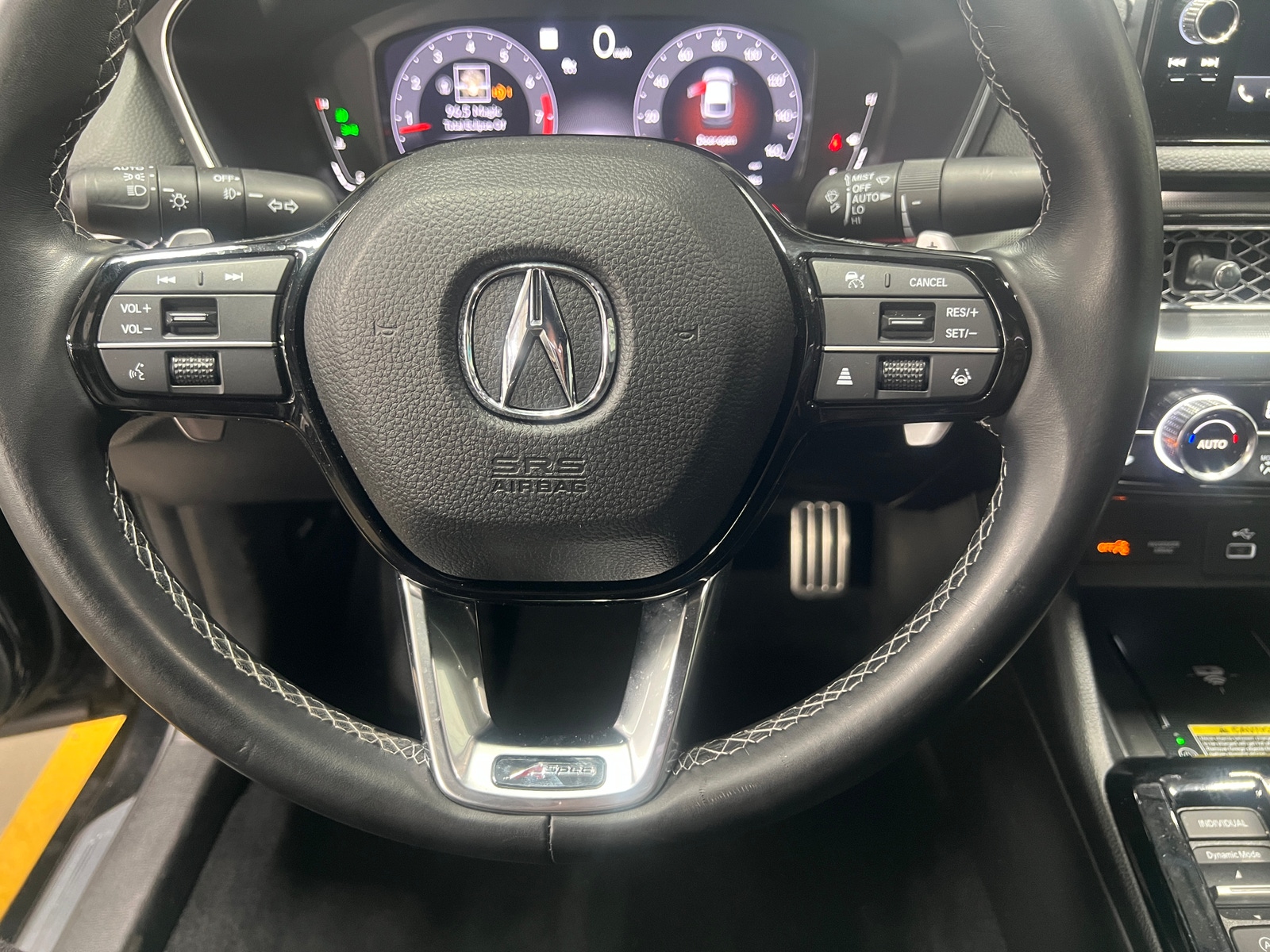 Thumbnail: 2023 Acura Integra - 4