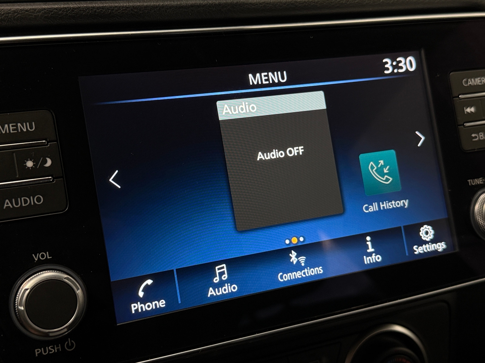 Thumbnail: 2025 Nissan Leaf - 4