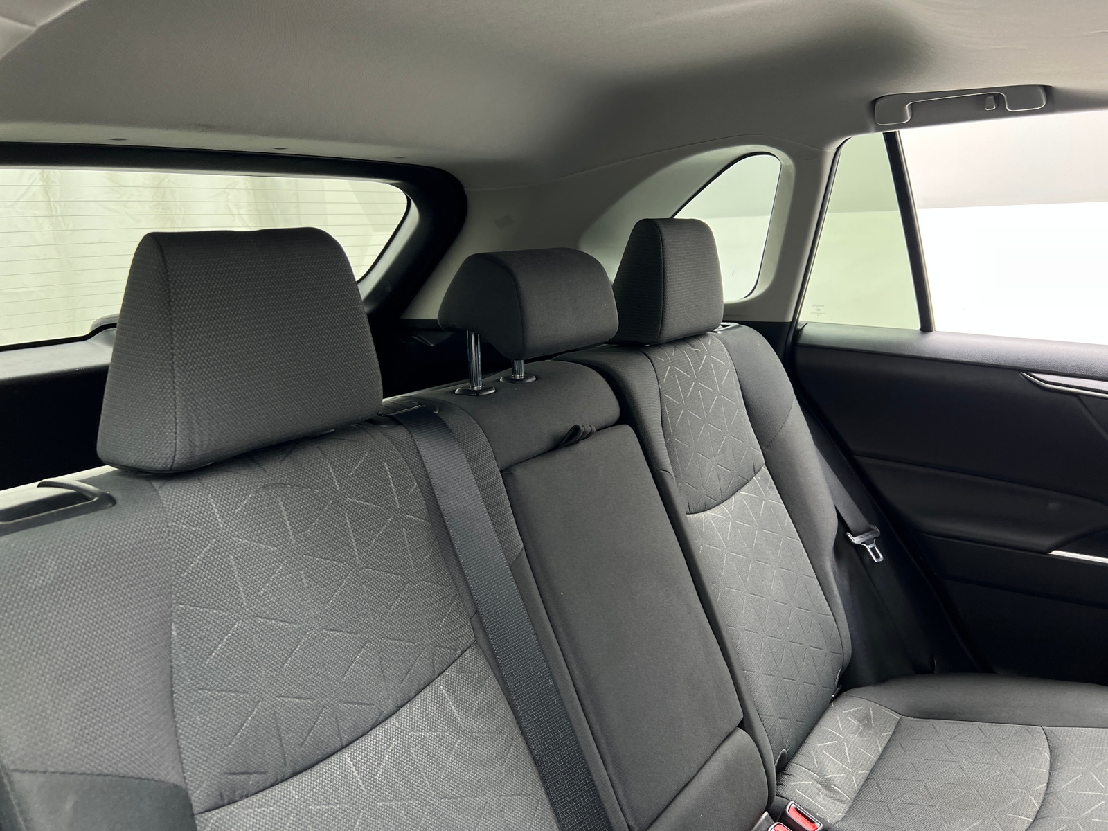 Thumbnail: 2022 Toyota RAV4 - 6