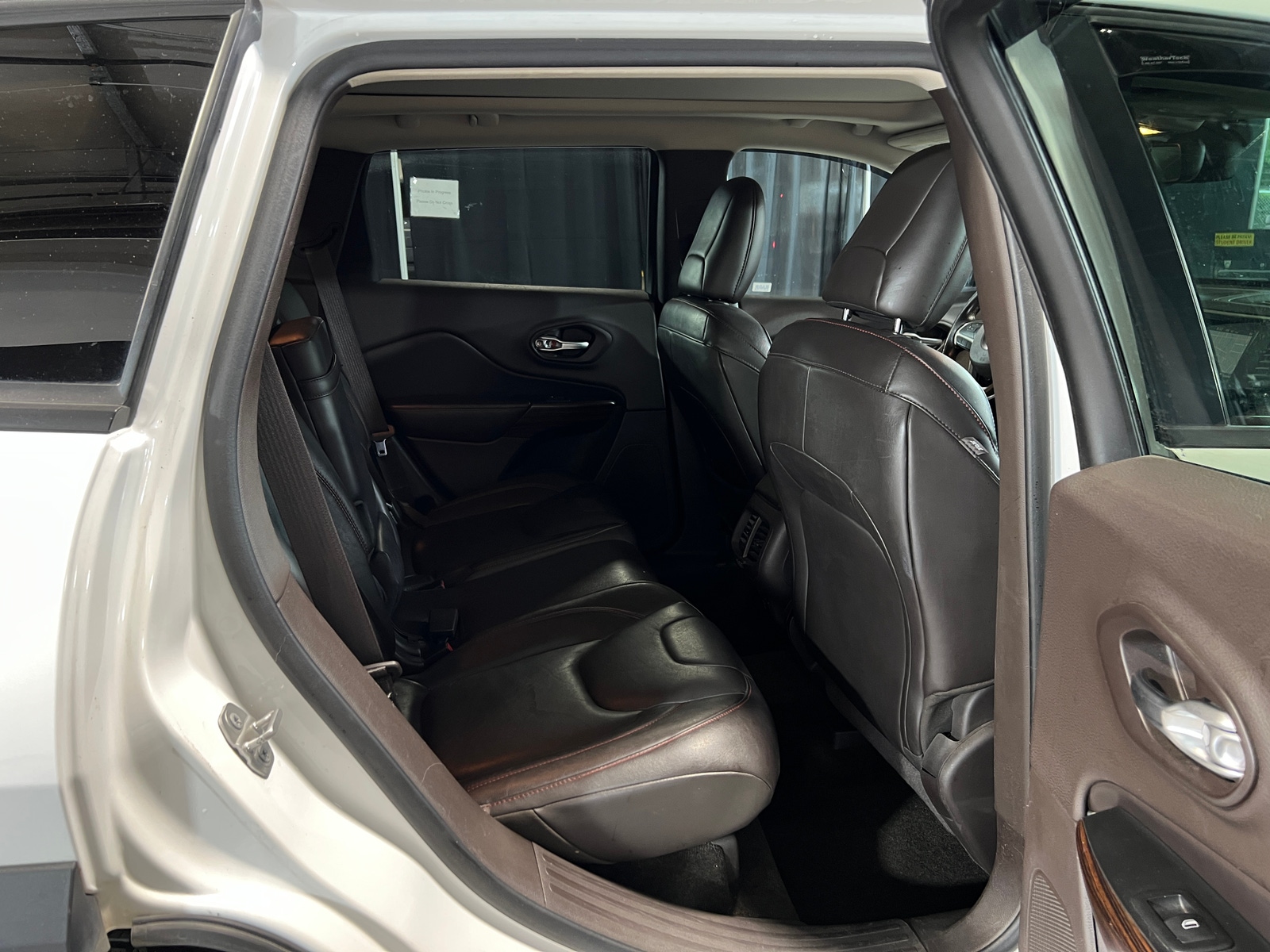 Thumbnail: 2015 Jeep Cherokee - 5