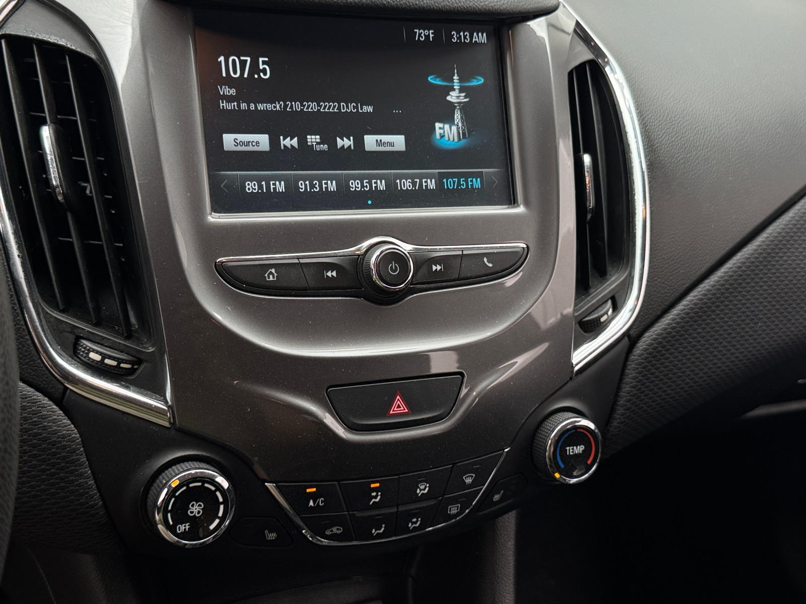 Thumbnail: 2018 Chevrolet Cruze - 4