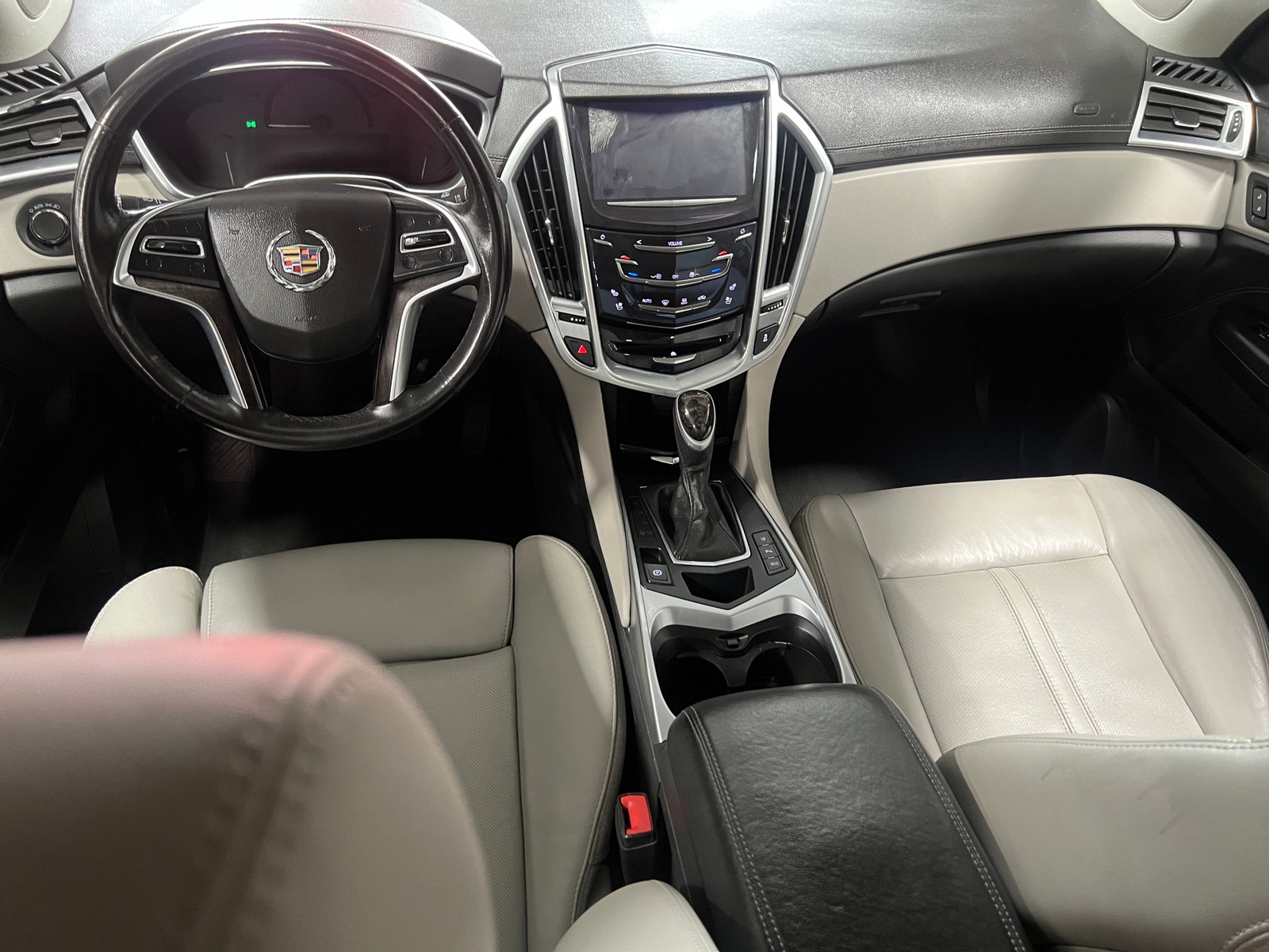Thumbnail: 2014 Cadillac SRX - 2