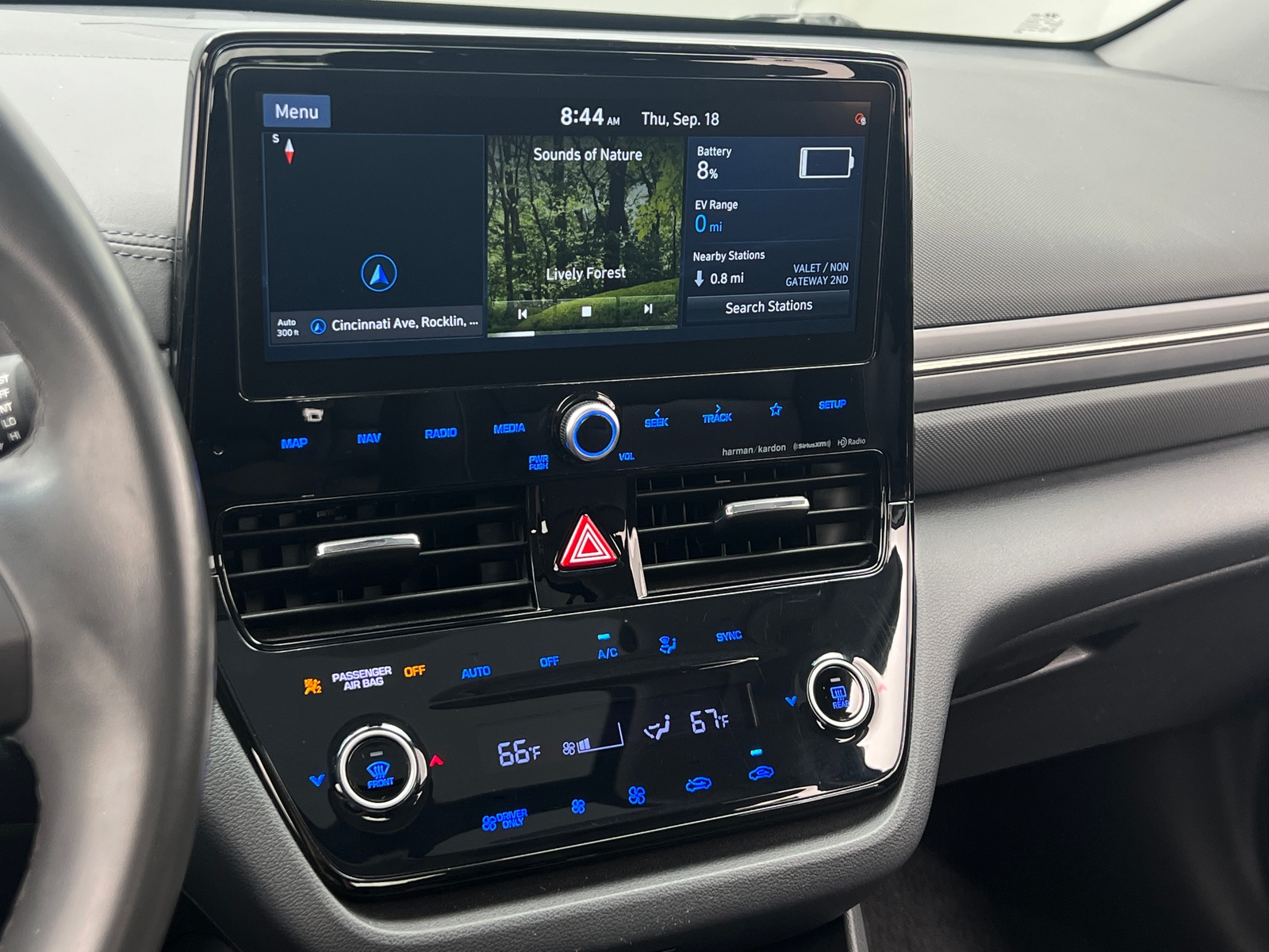 Thumbnail: 2020 Hyundai Ioniq - 3