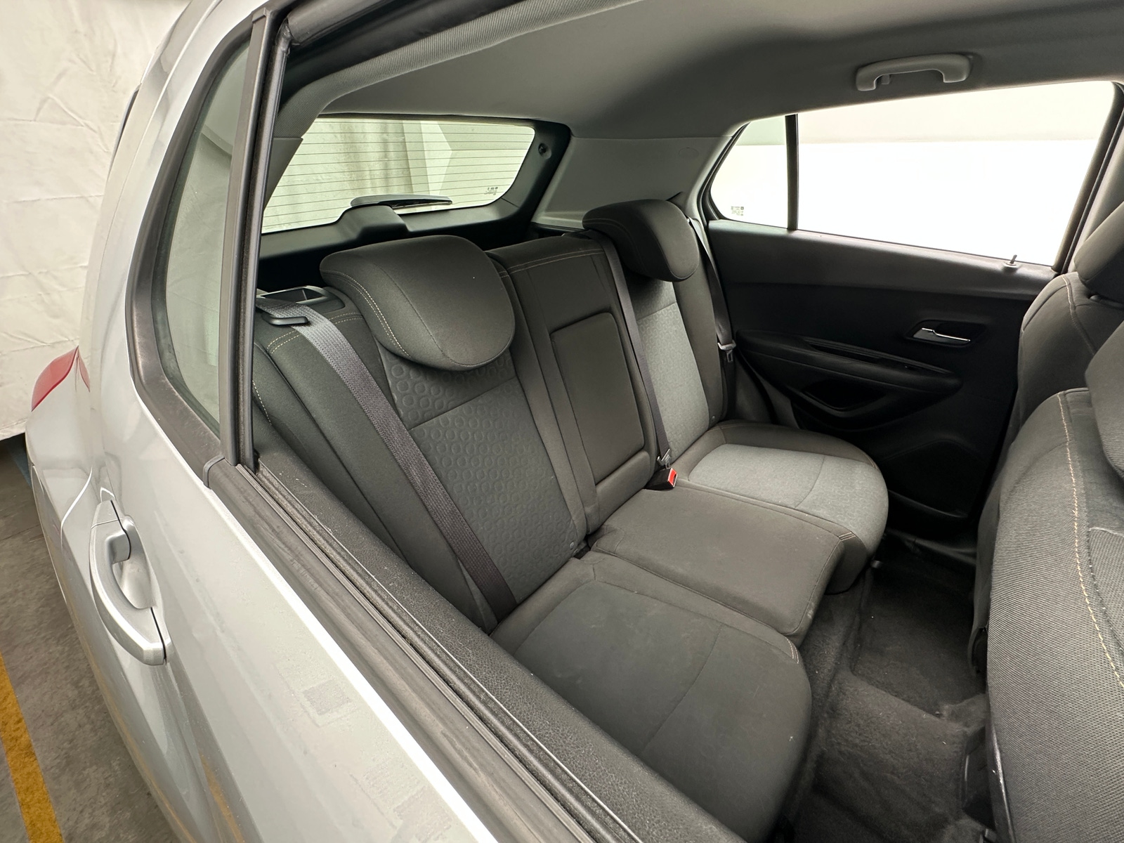 Thumbnail: 2017 Chevrolet Trax - 6