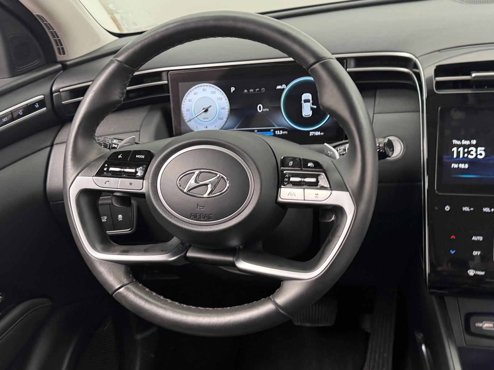 Thumbnail: 2022 Hyundai Tucson - 4
