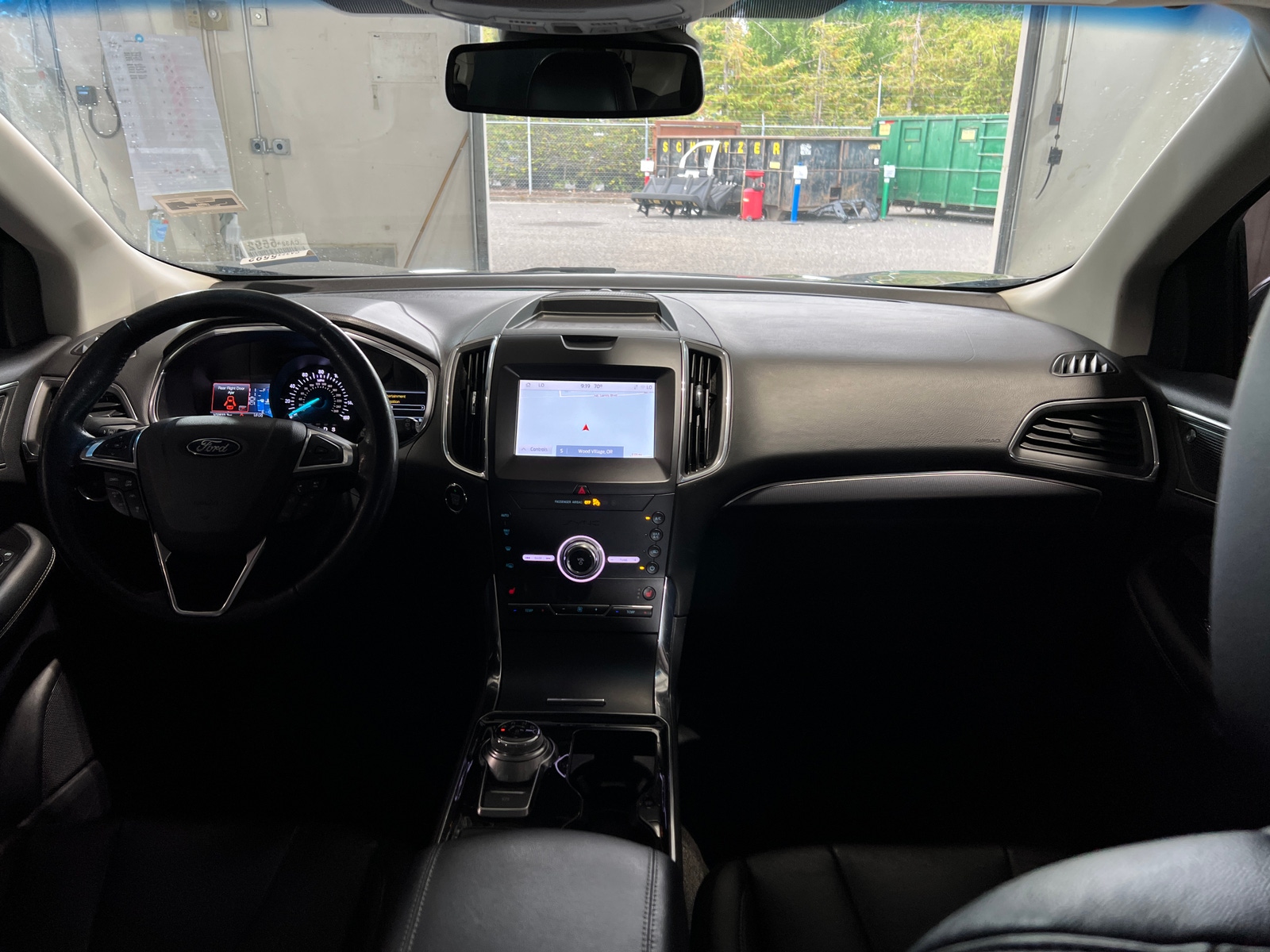 Thumbnail: 2020 Ford Edge - 2