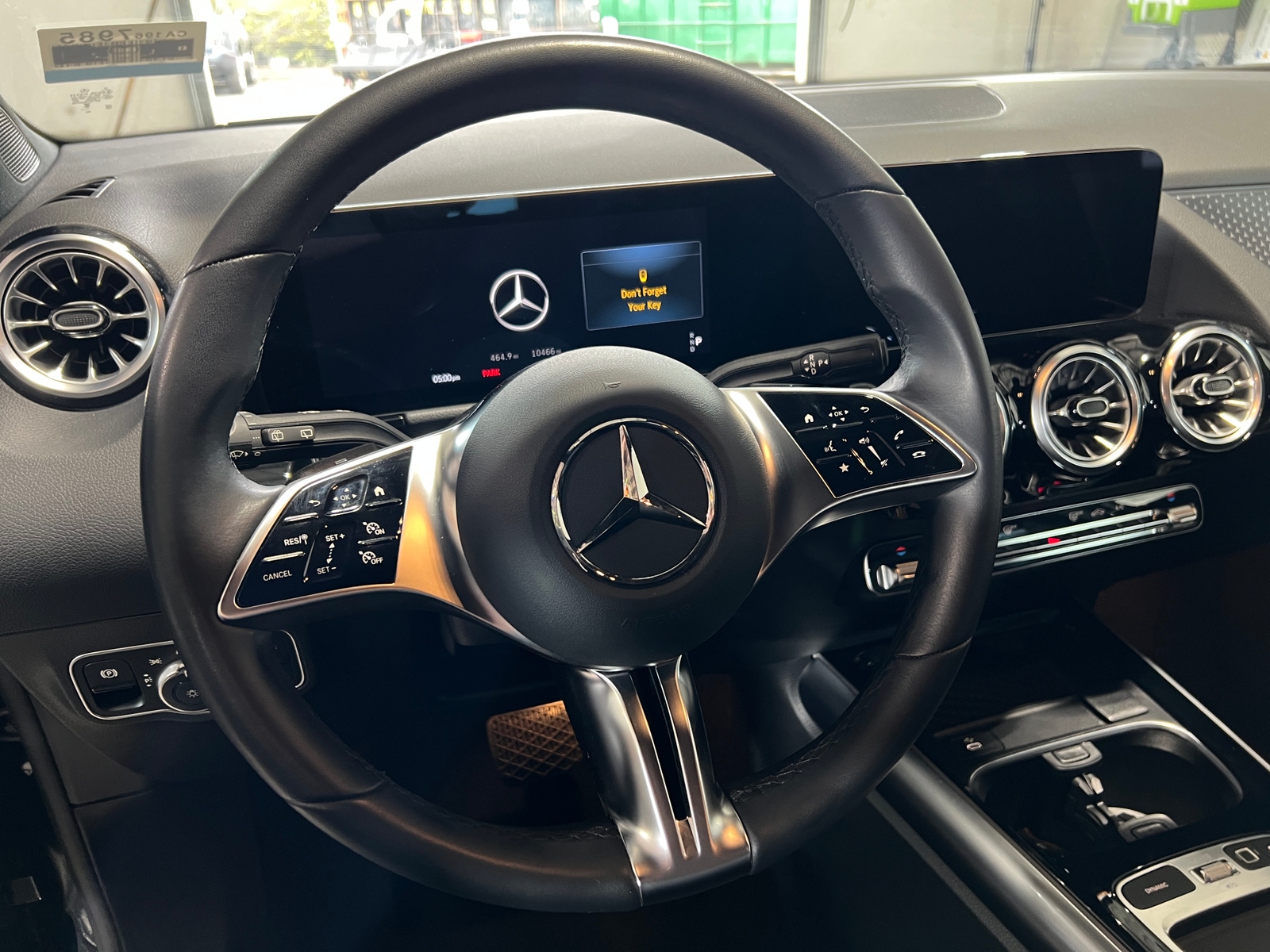 Thumbnail: 2025 Mercedes-Benz GLA - 4