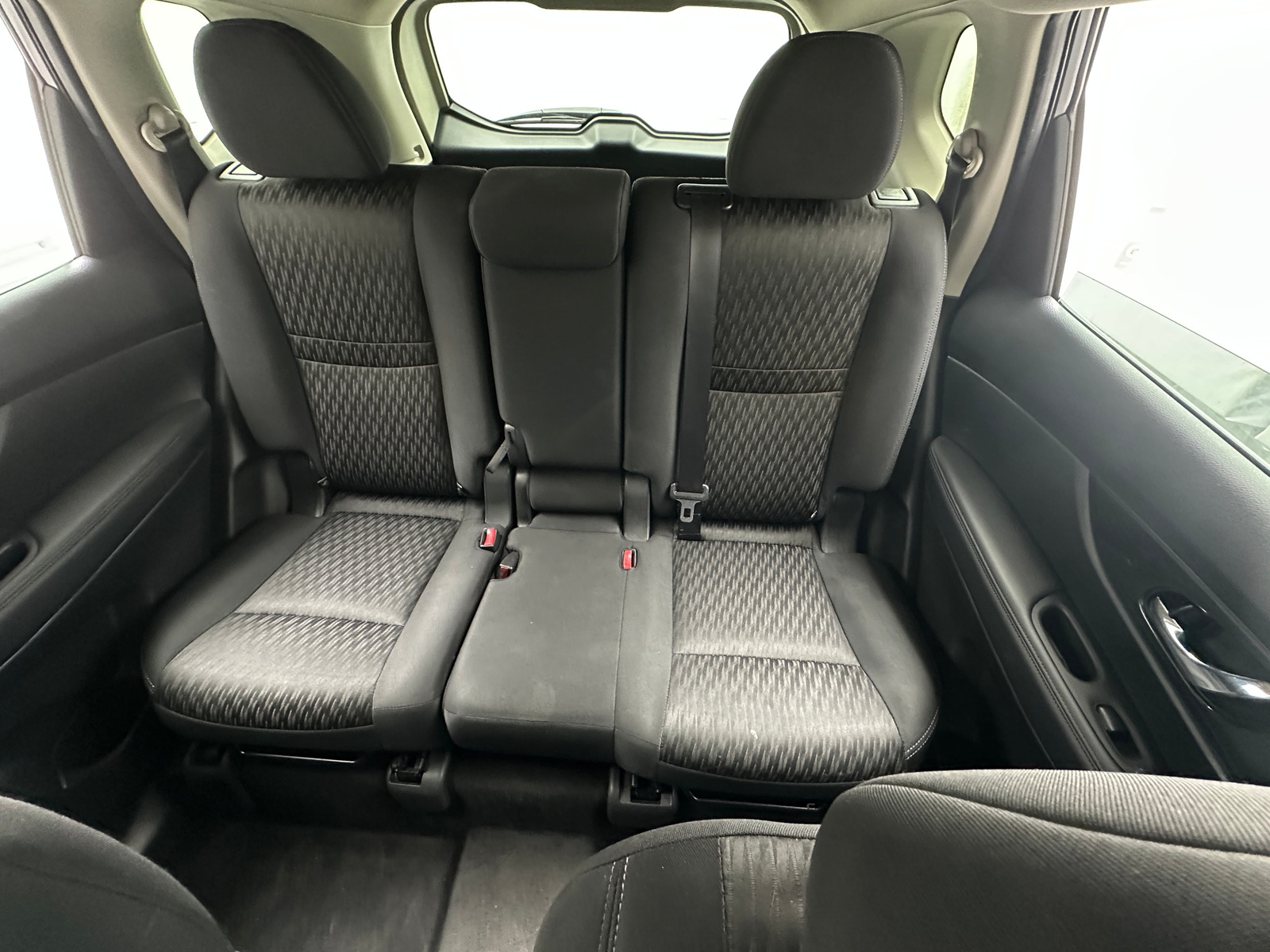 Thumbnail: 2017 Nissan Rogue - 6