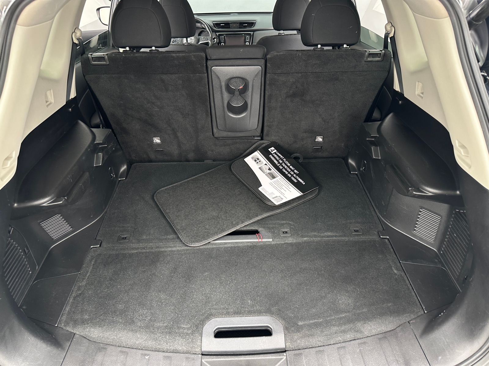 Thumbnail: 2017 Nissan Rogue - 7