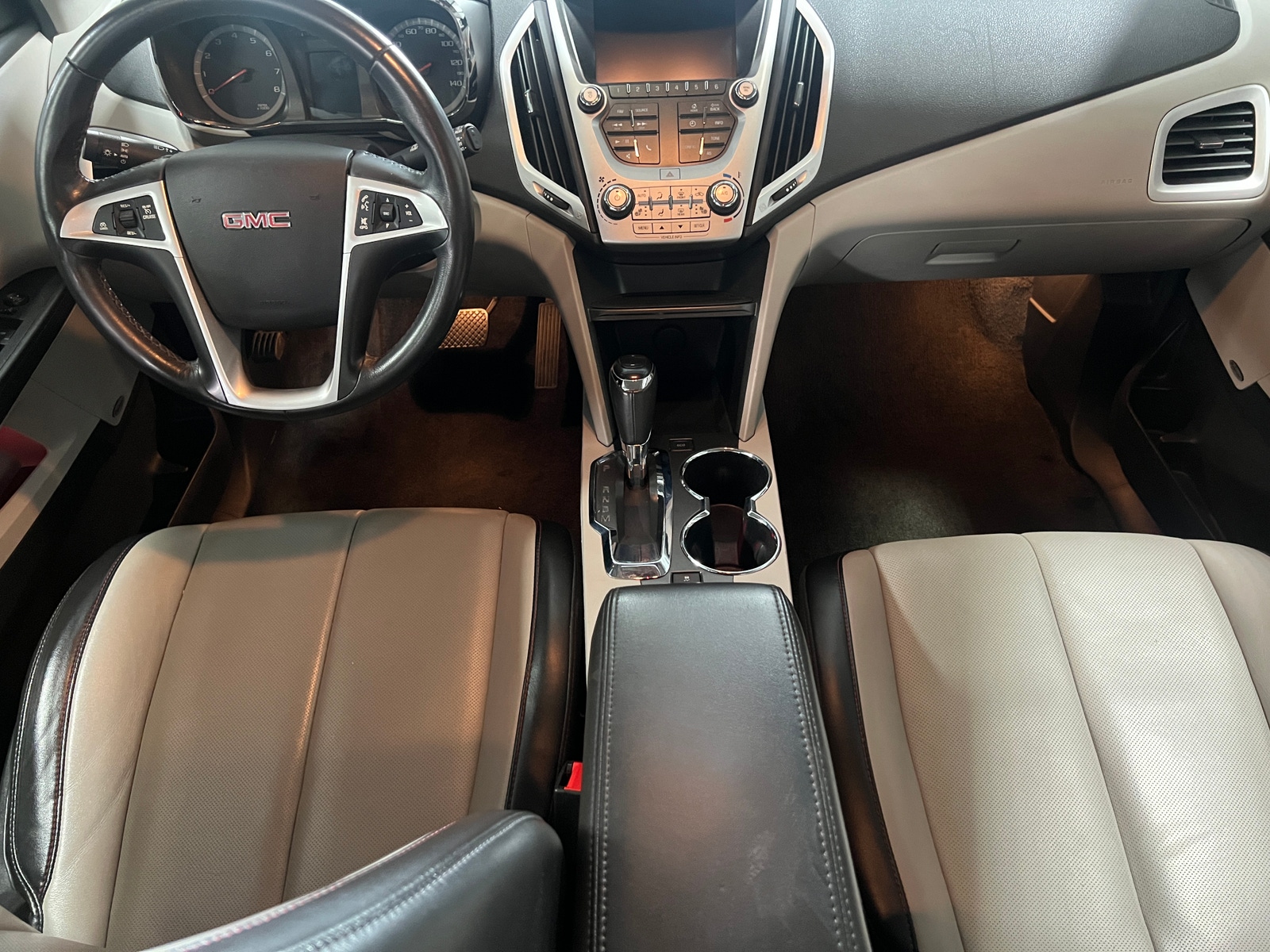 Thumbnail: 2017 GMC Terrain - 2