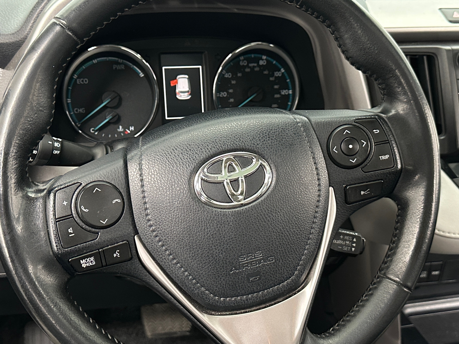 Thumbnail: 2018 Toyota RAV4 - 5