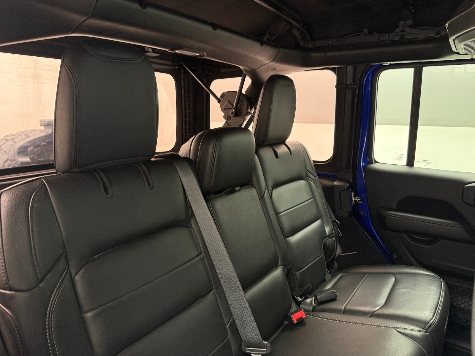Thumbnail: 2019 Jeep Wrangler - 5