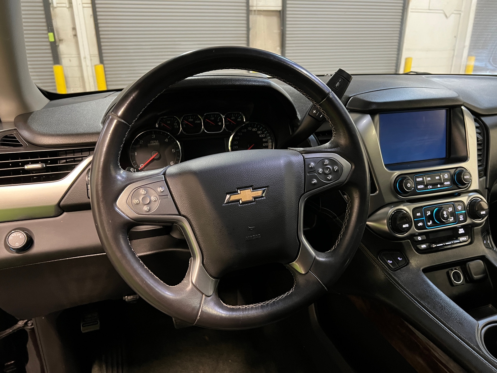 Thumbnail: 2016 Chevrolet Tahoe - 4