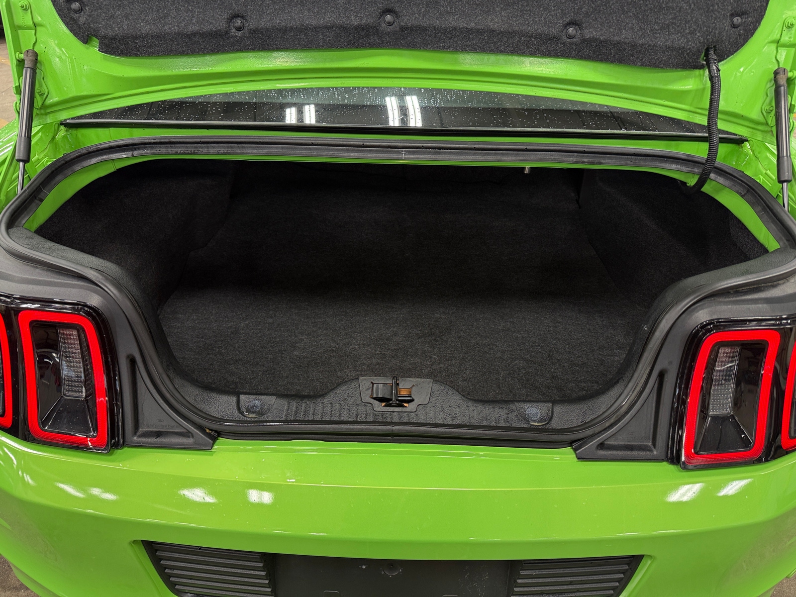 Thumbnail: 2013 Ford Mustang - 4