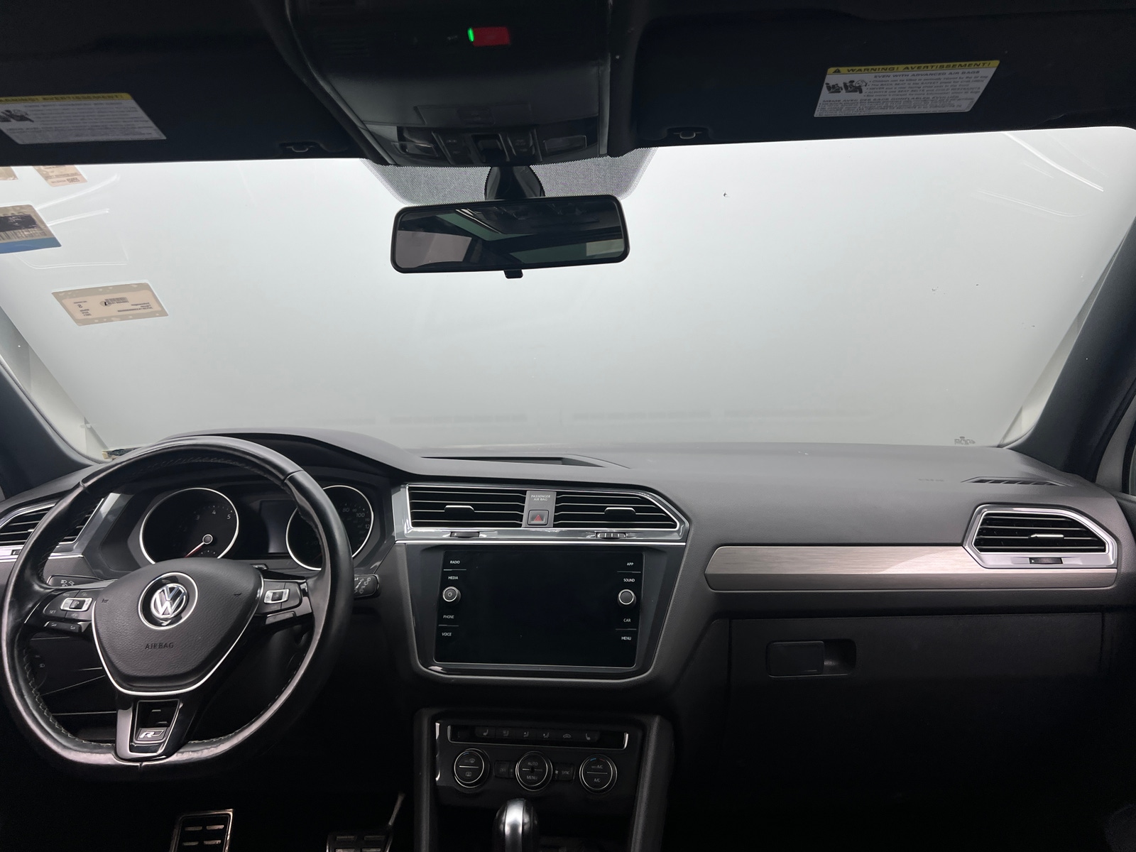 Thumbnail: 2021 Volkswagen Tiguan - 3