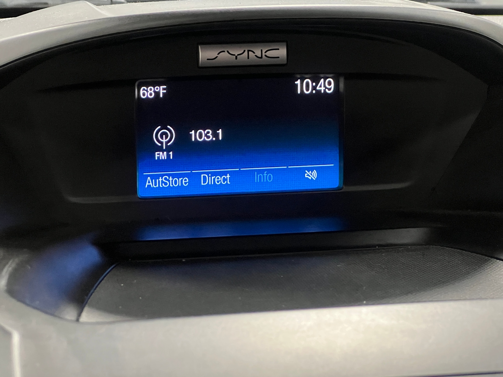 Thumbnail: 2017 Ford Escape - 4