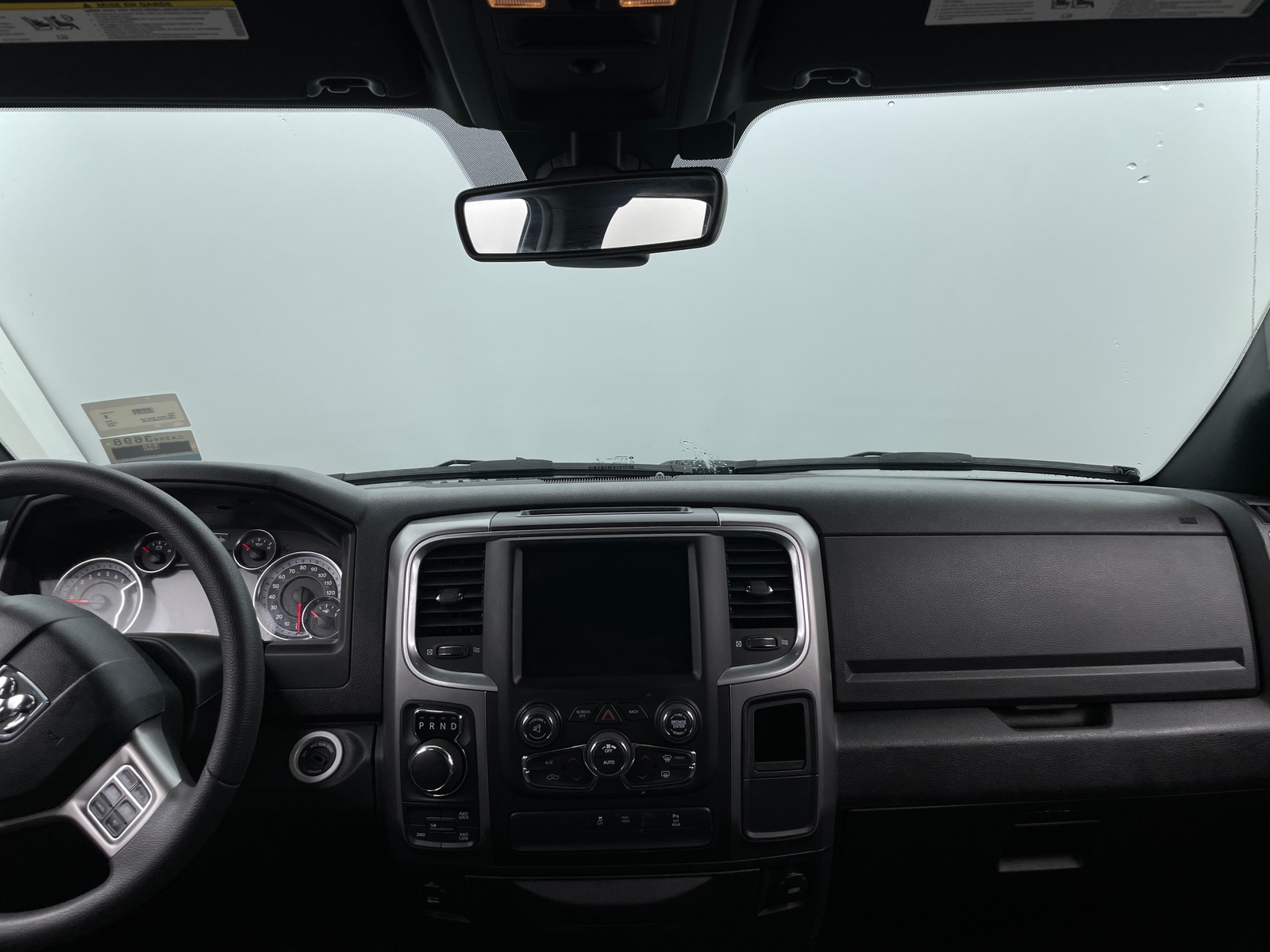 Thumbnail: 2022 RAM 1500 Classic - 3