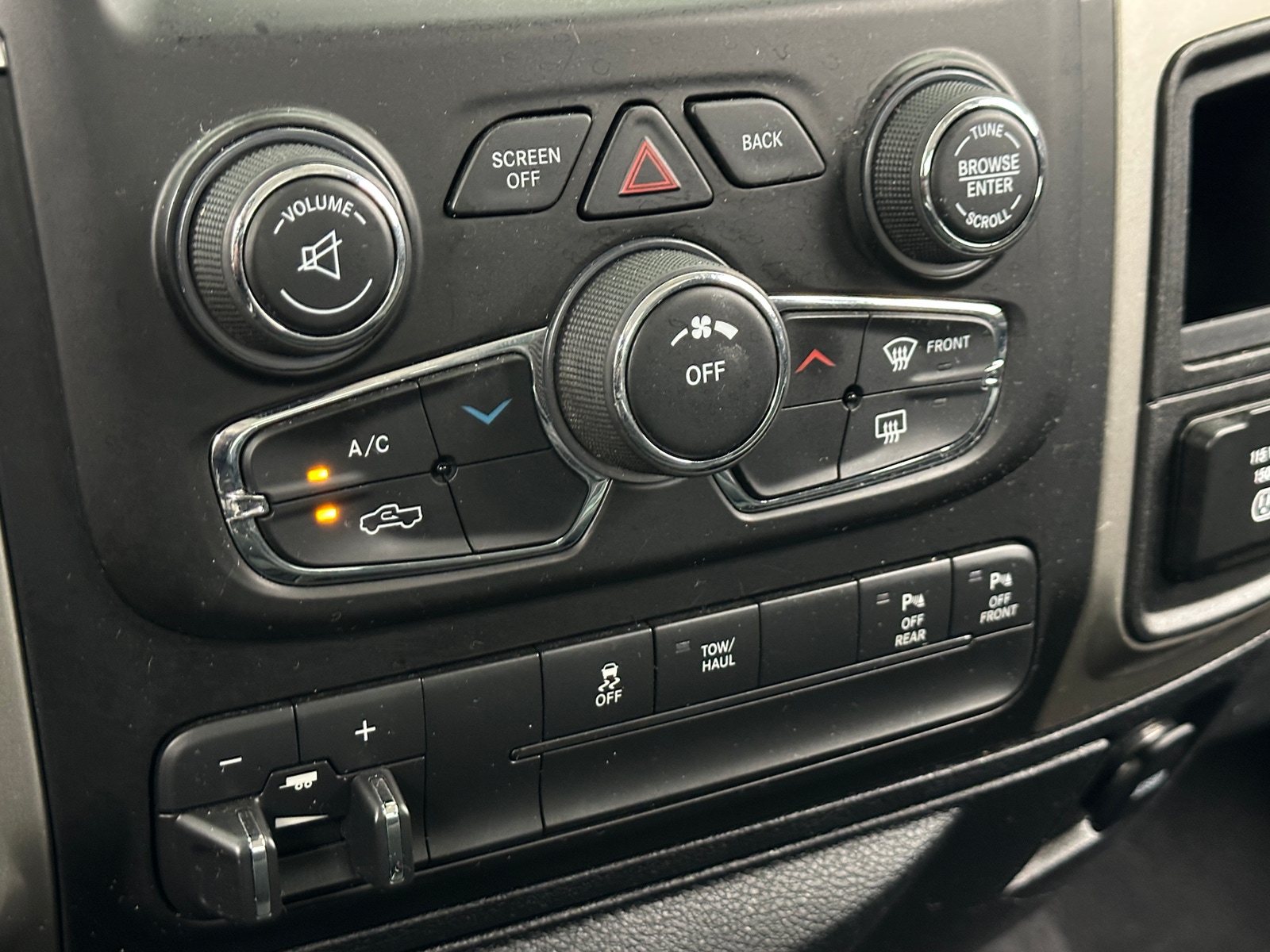 Thumbnail: 2018 RAM 1500 - 4
