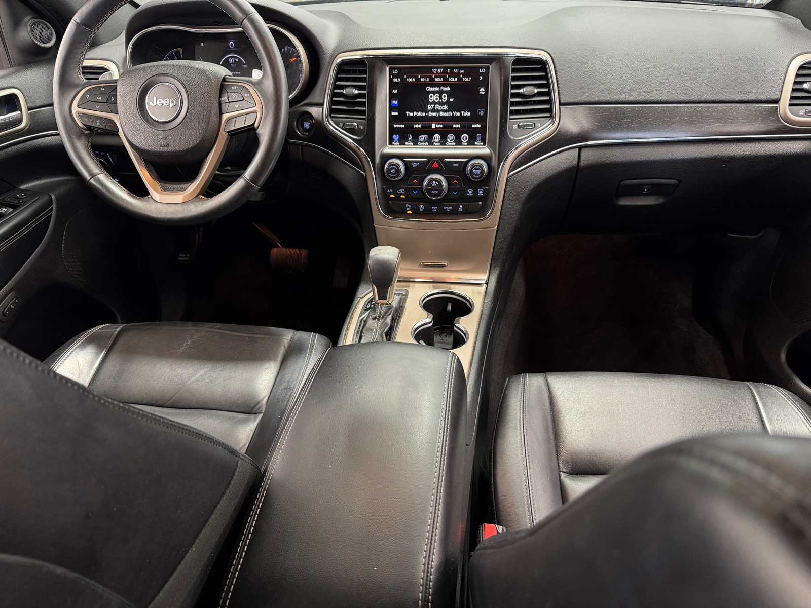 Thumbnail: 2017 Jeep Grand Cherokee - 2
