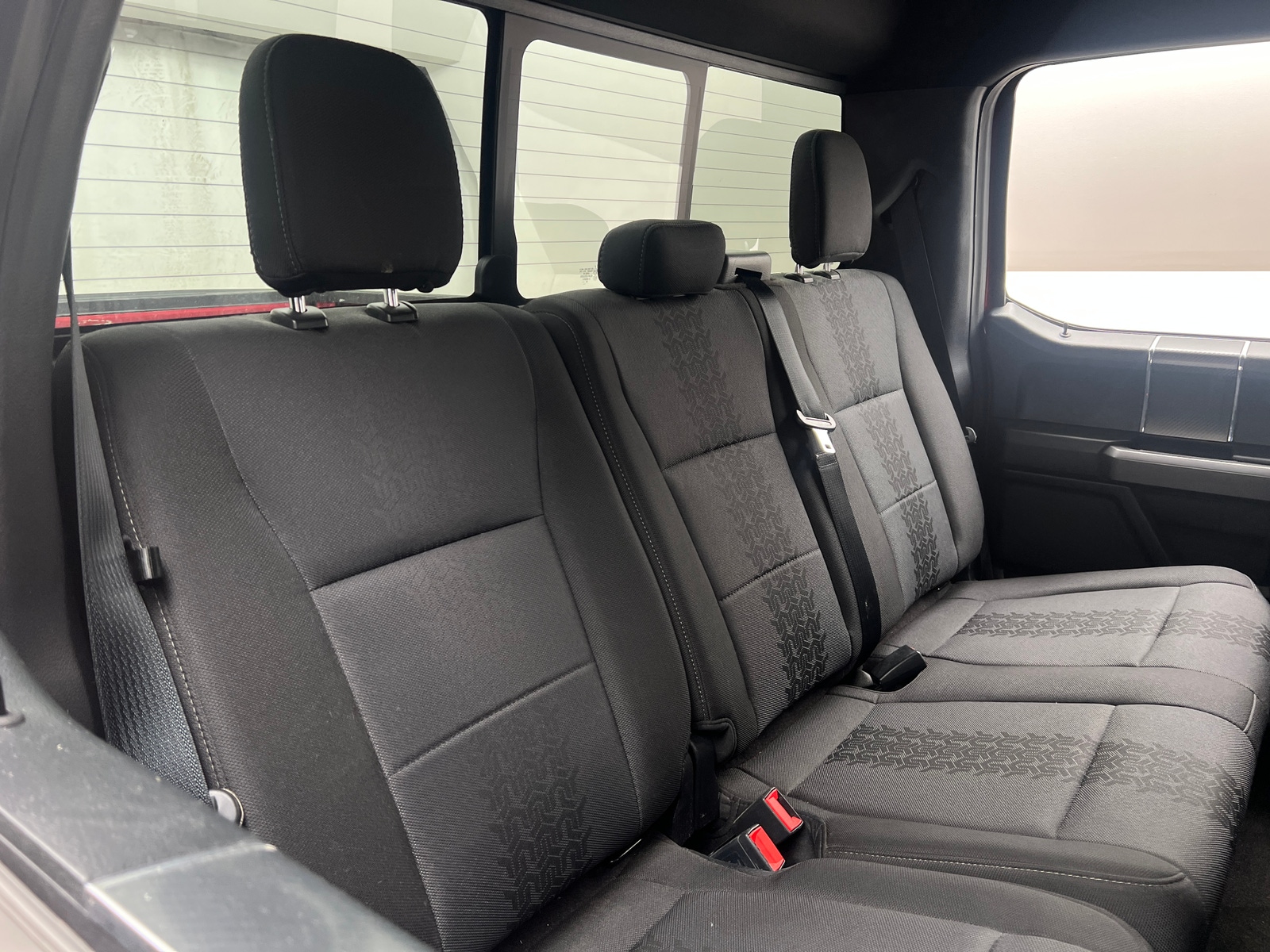 Thumbnail: 2020 Ford Econoline - 6