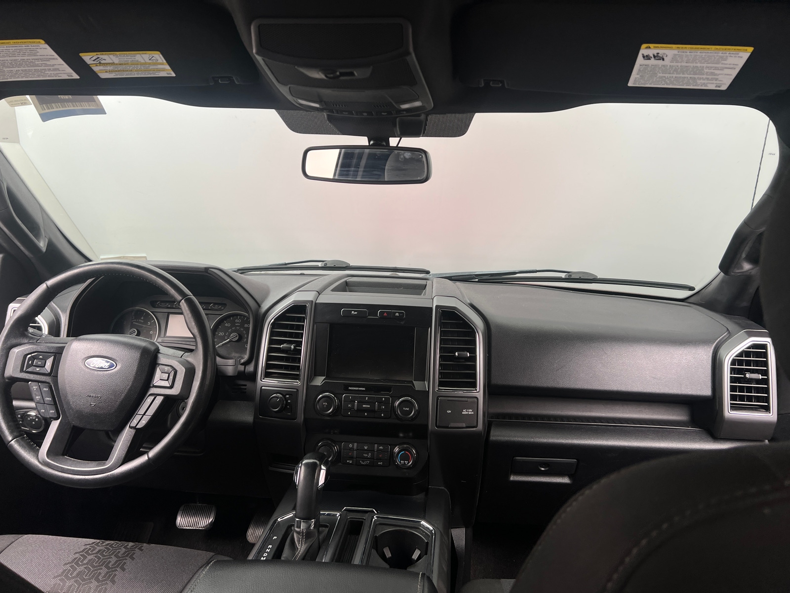 Thumbnail: 2020 Ford Econoline - 3
