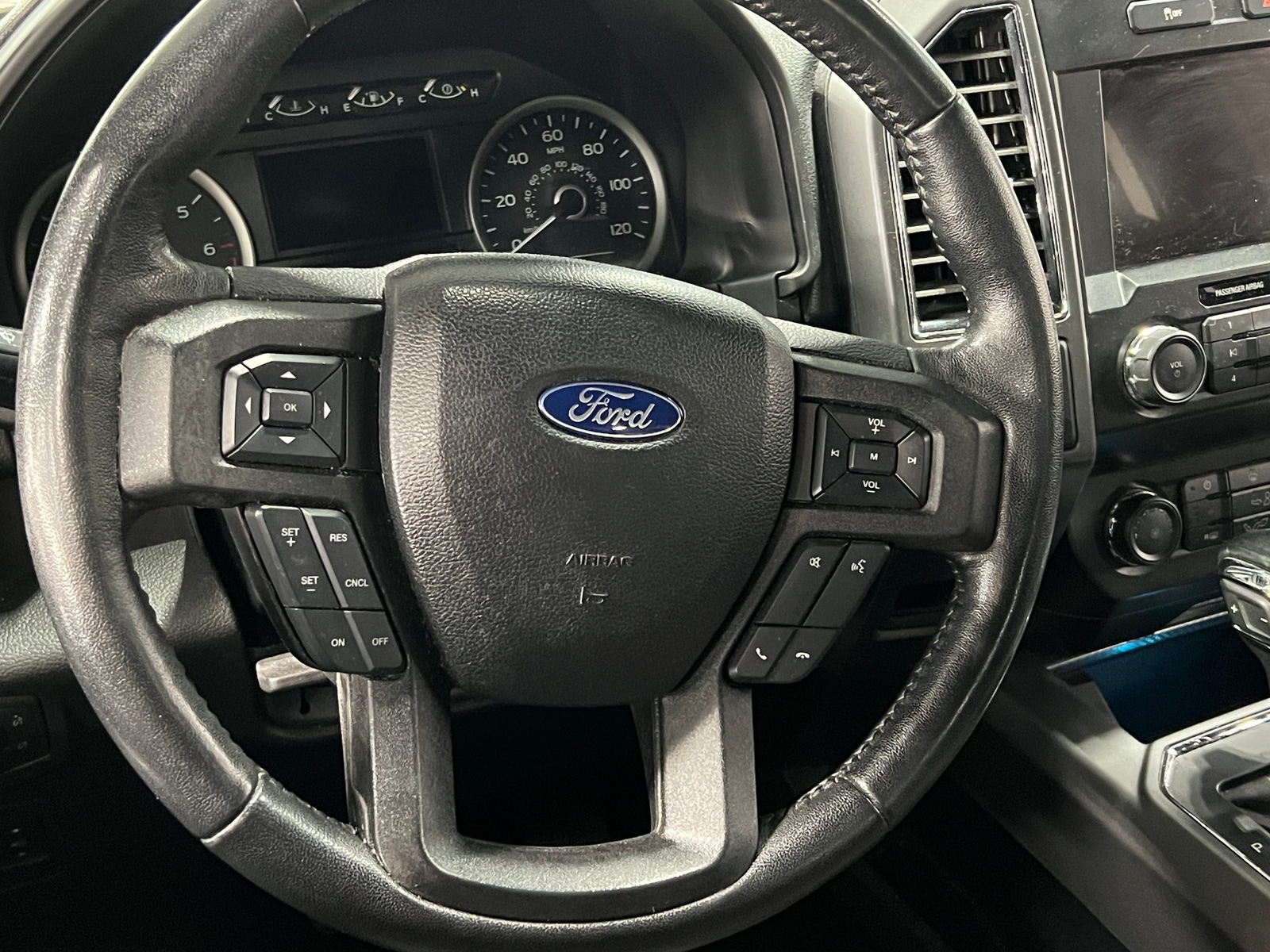 Thumbnail: 2020 Ford Econoline - 5