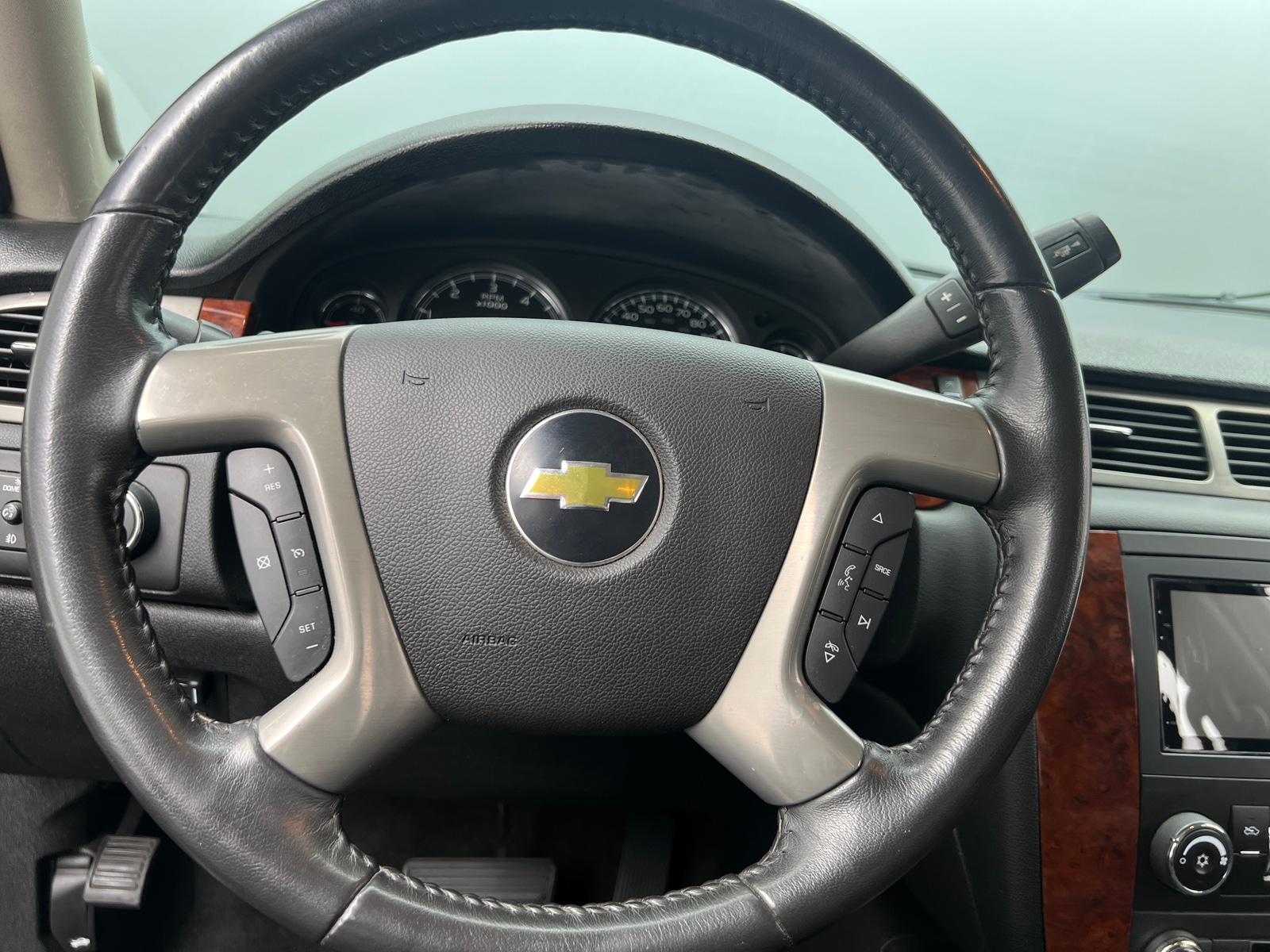 Thumbnail: 2011 Chevrolet Avalanche 1500 - 5