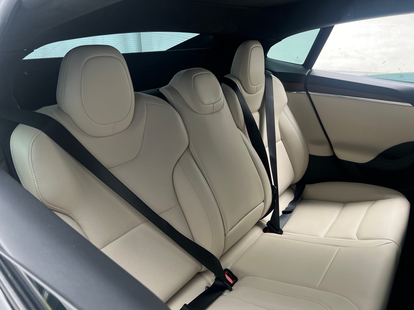Thumbnail: 2022 Tesla Model S - 5