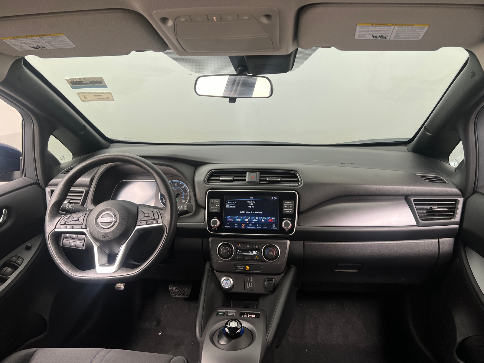 Thumbnail: 2024 Nissan Leaf - 3