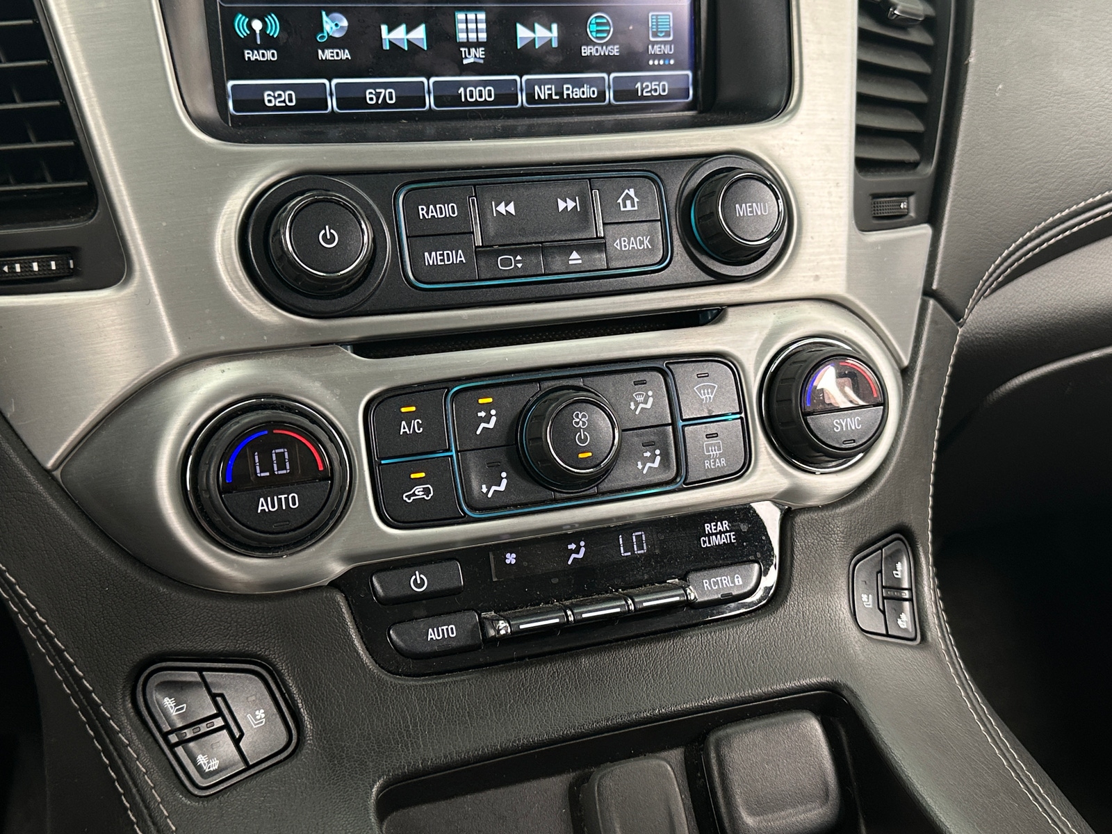 Thumbnail: 2018 GMC Yukon - 3