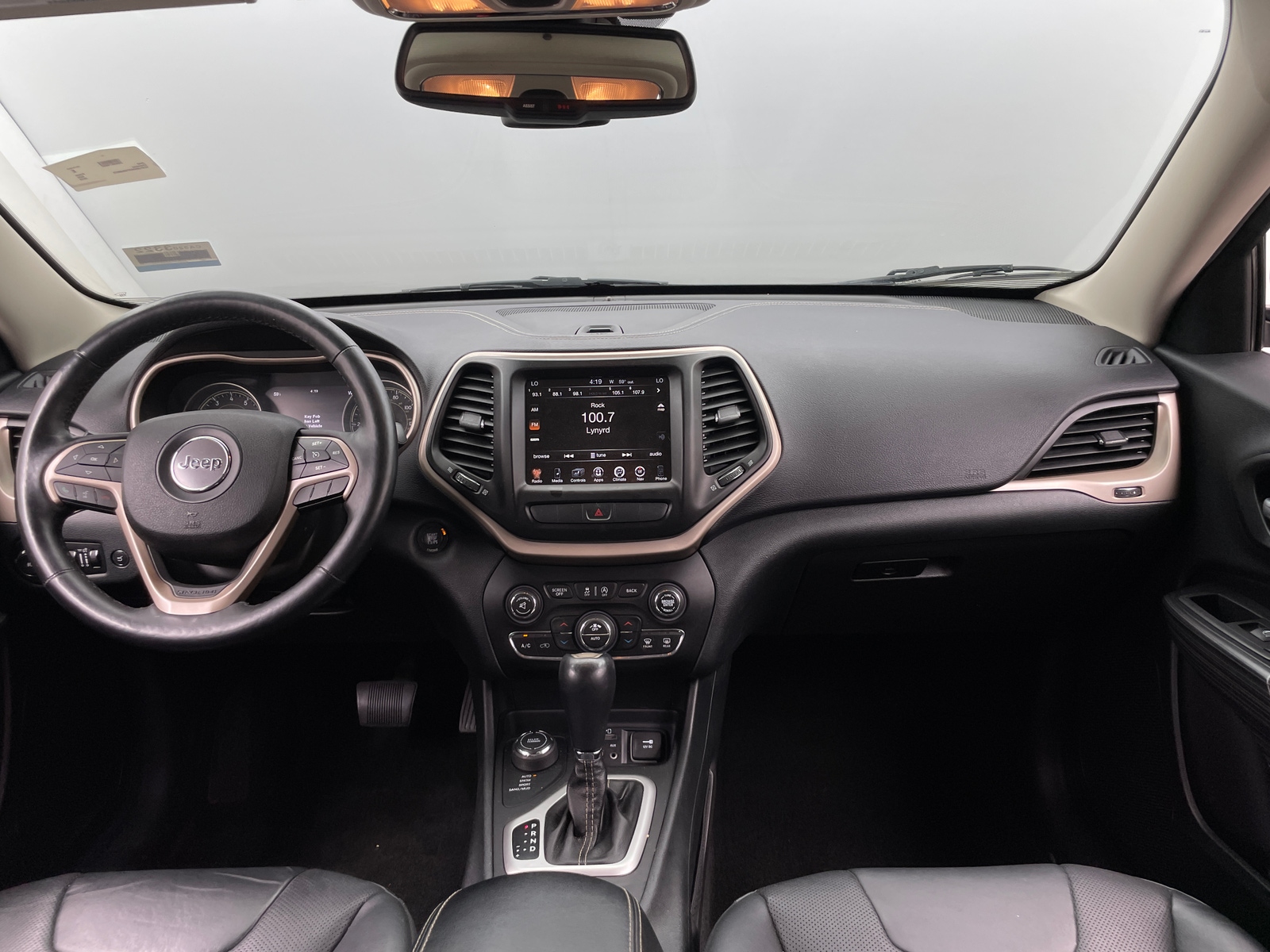 Thumbnail: 2015 Jeep Cherokee - 2