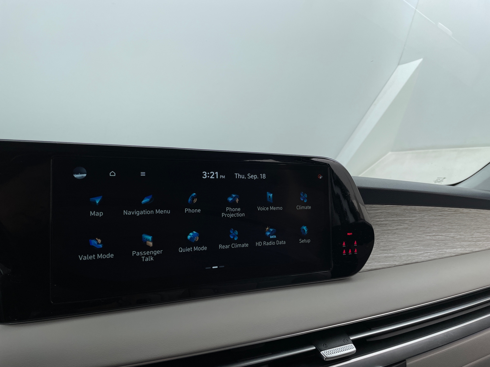 Thumbnail: 2023 Hyundai Palisade - 3
