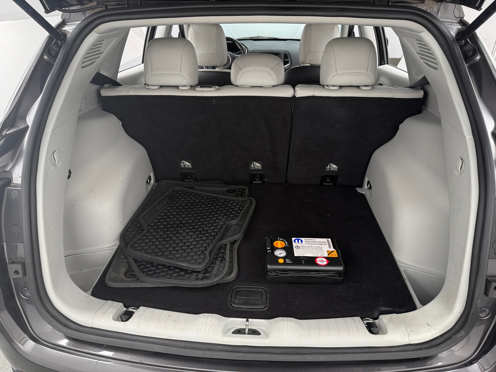 Thumbnail: 2018 Jeep Compass - 7