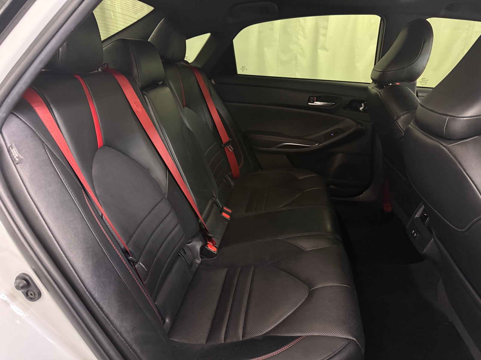Thumbnail: 2020 Toyota Avalon - 6