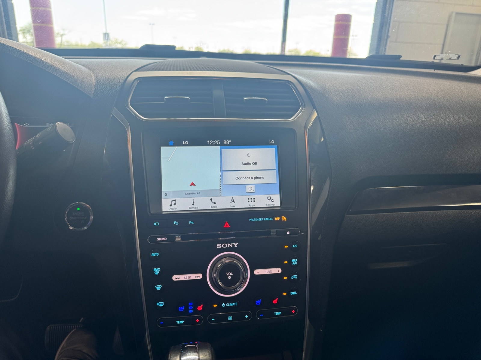 Thumbnail: 2018 Ford Explorer - 3