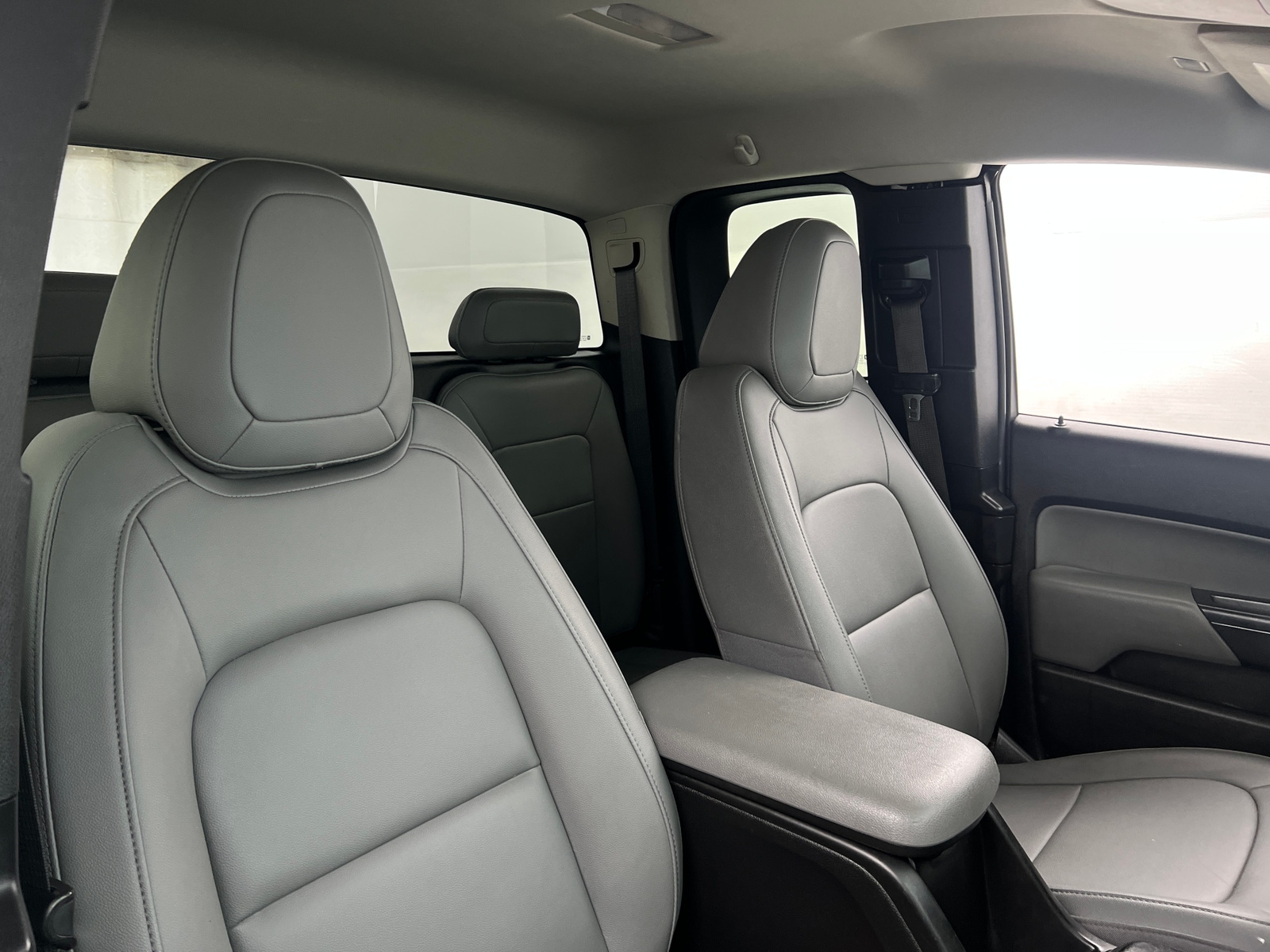 Thumbnail: 2018 Chevrolet Colorado - 2