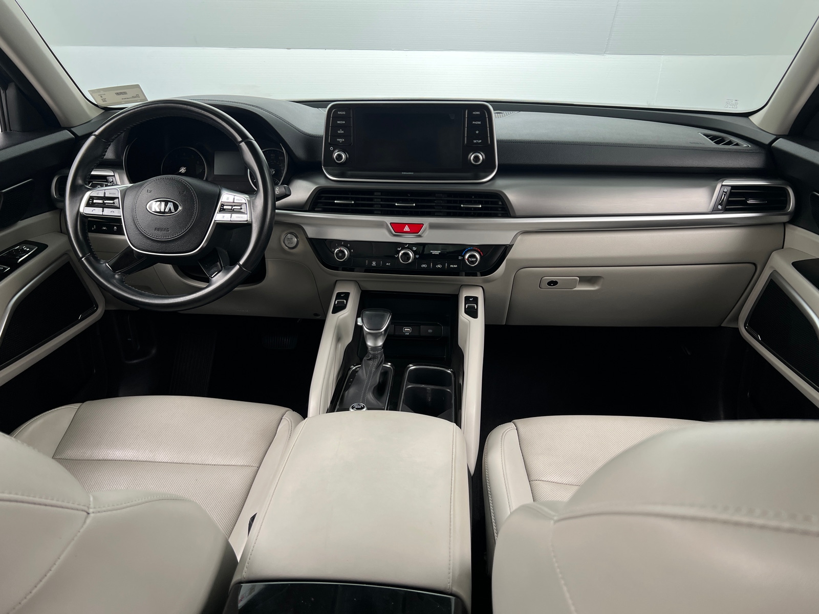 Thumbnail: 2020 Kia Telluride - 2