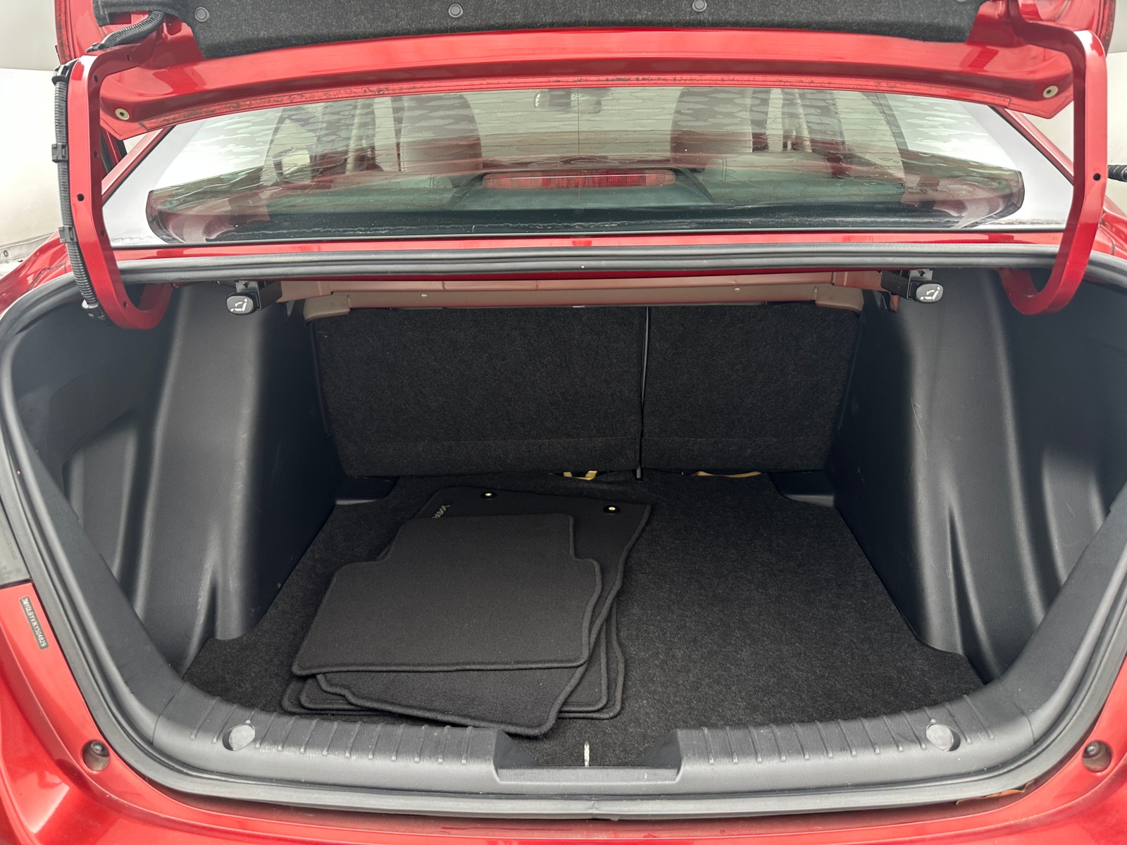 Thumbnail: 2019 Toyota Yaris - 7