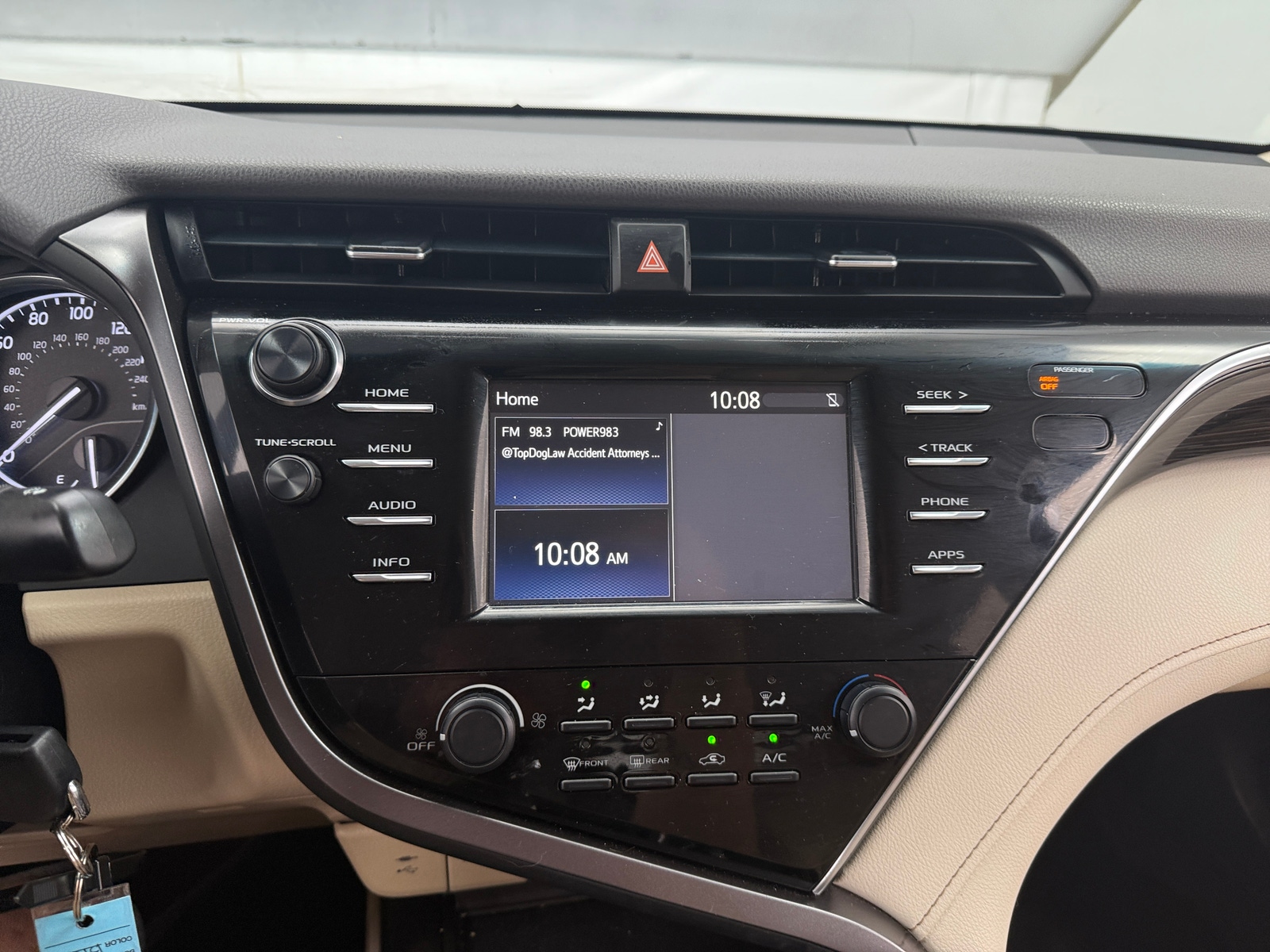 Thumbnail: 2018 Toyota Camry - 4